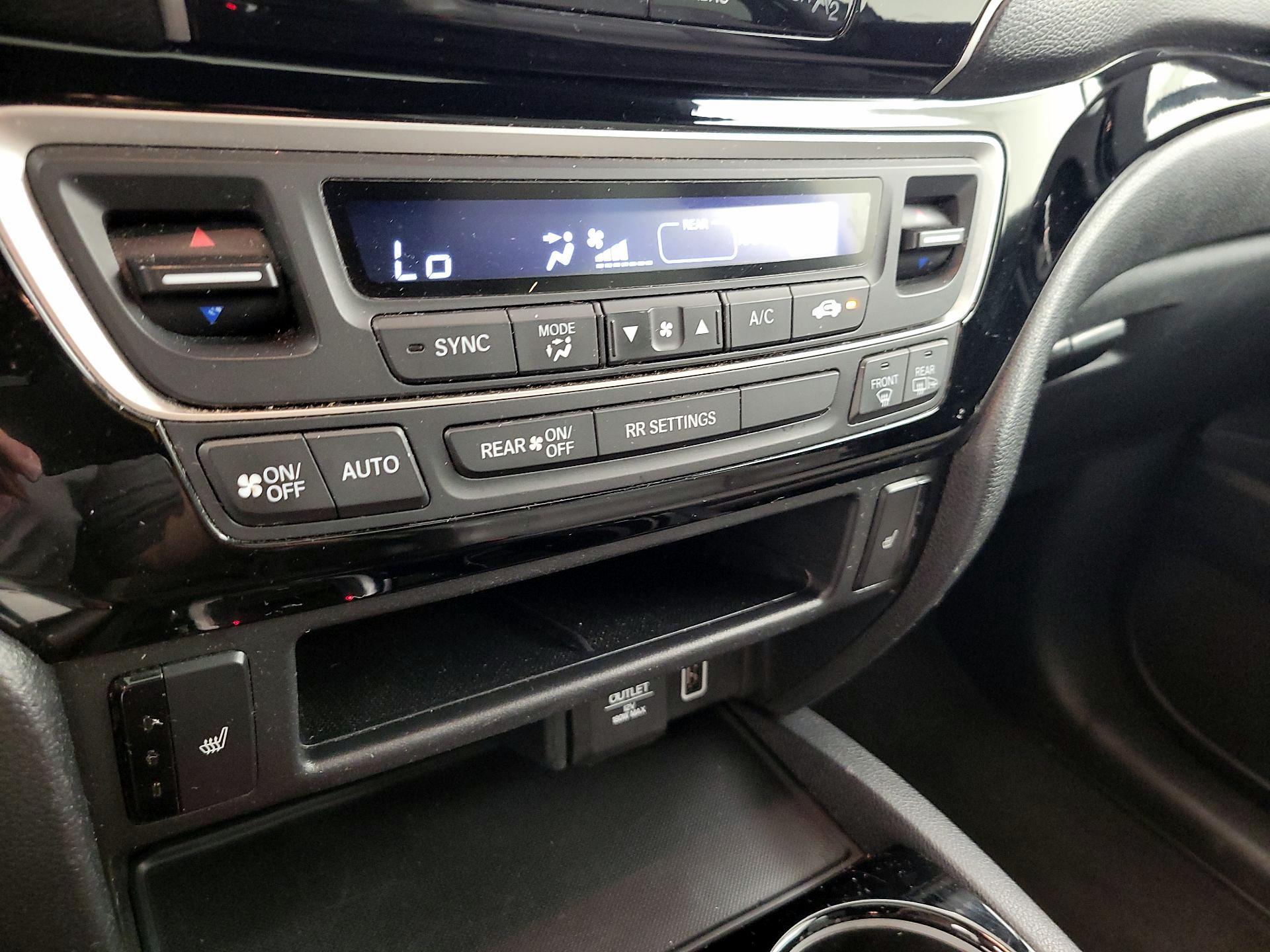 Thumbnail: 2019 Honda Passport - 17