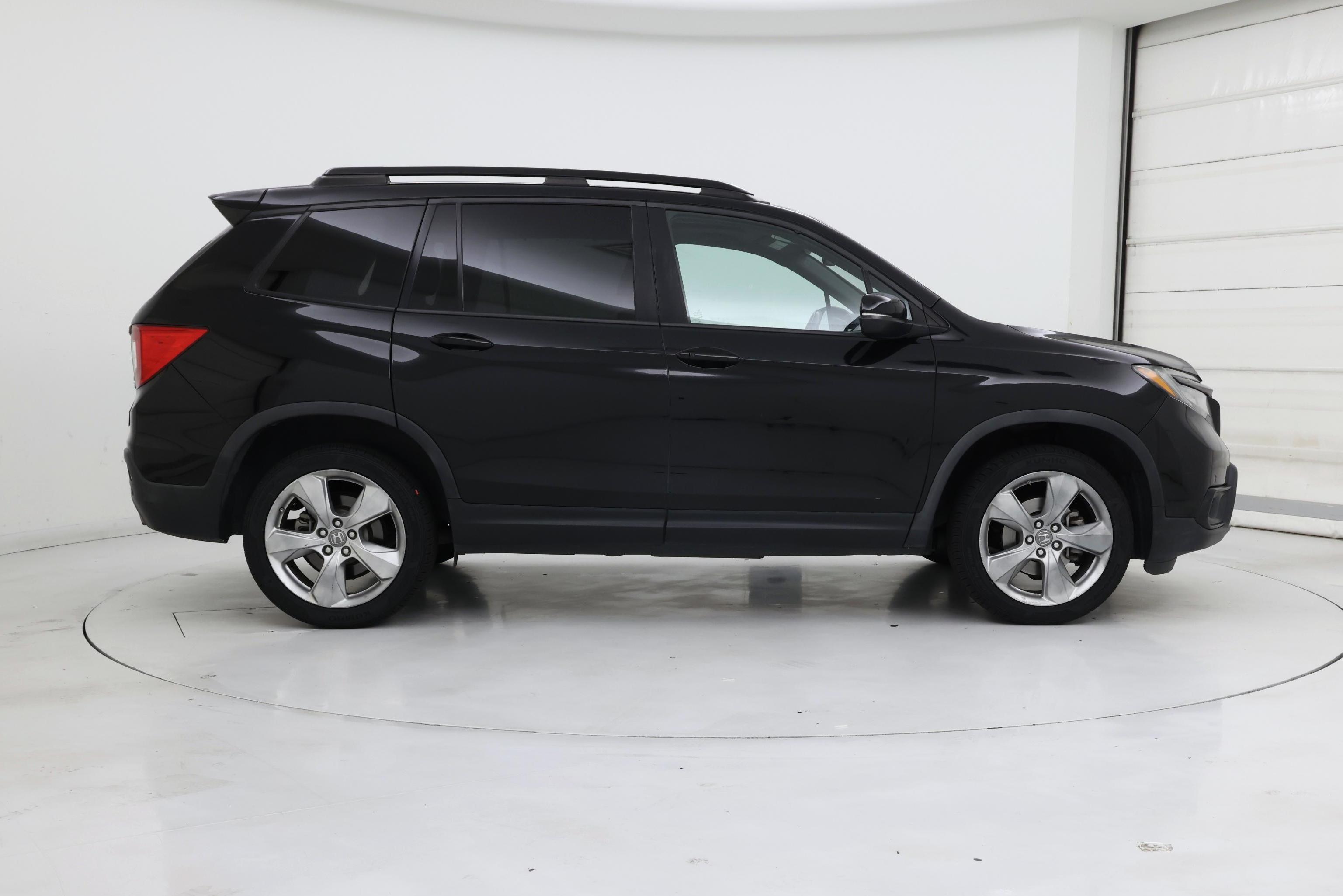 Thumbnail: 2019 Honda Passport - 7