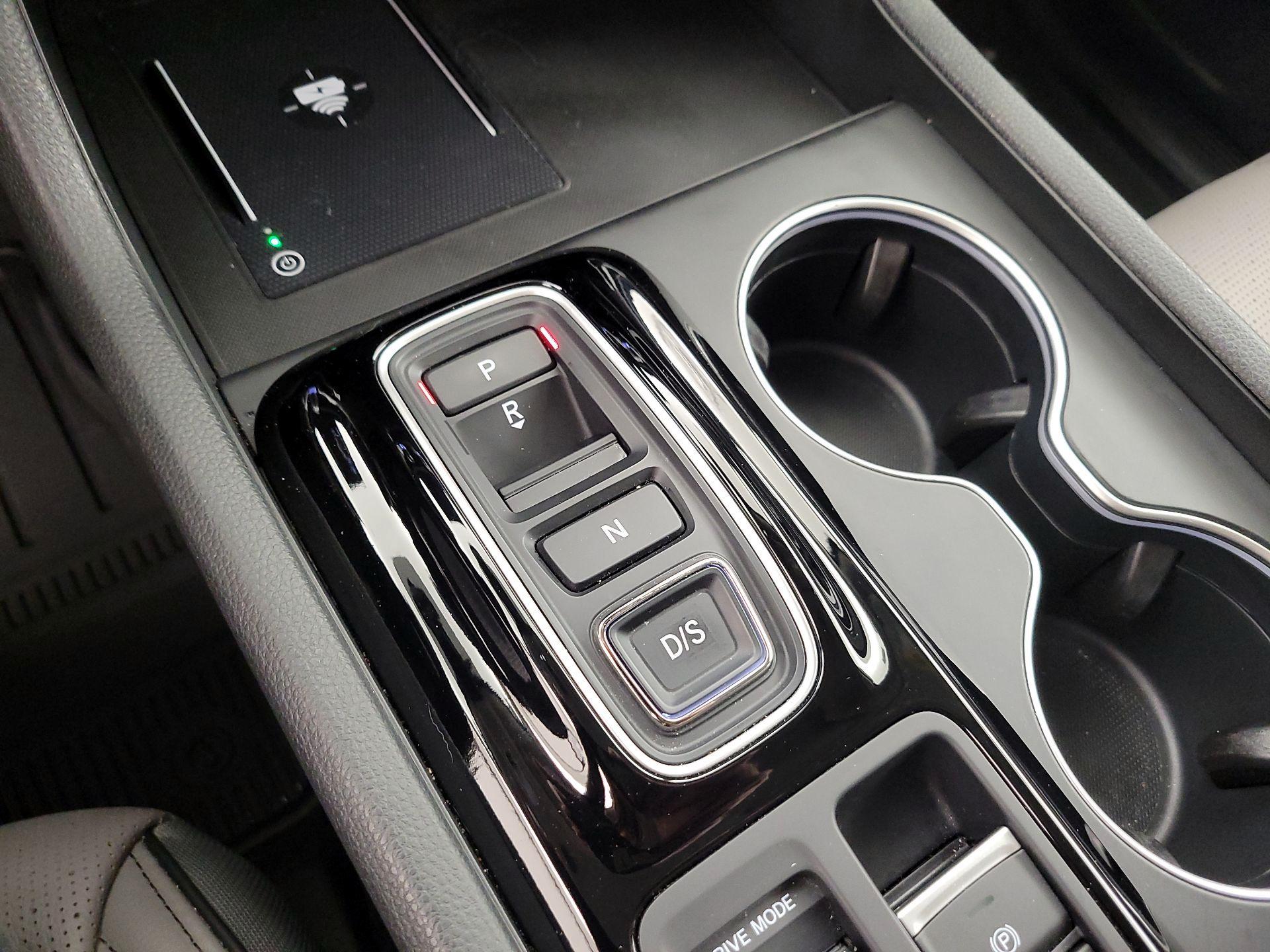 Thumbnail: 2024 Honda Pilot - 16