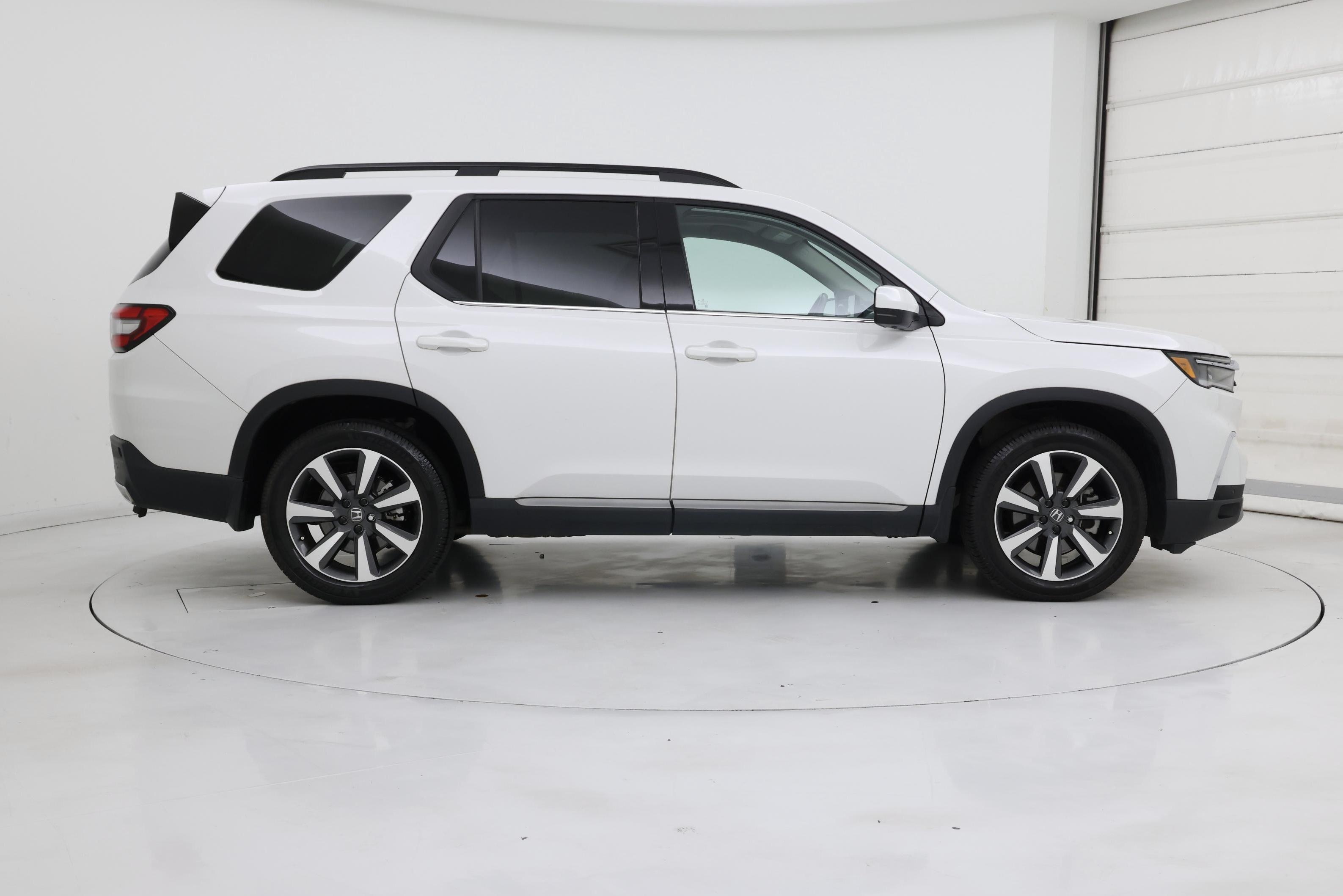 Thumbnail: 2024 Honda Pilot - 7