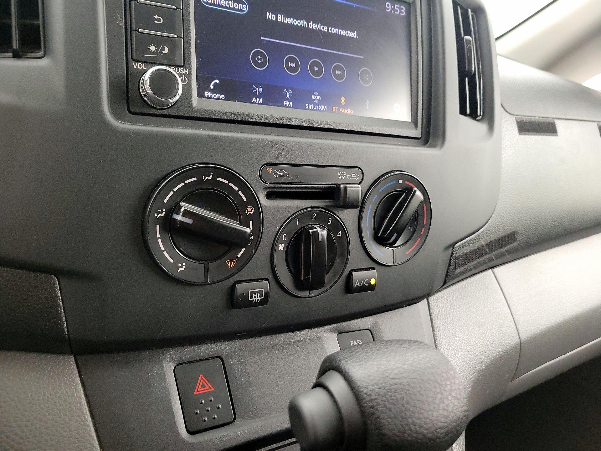 Thumbnail: 2021 Nissan NV200 - 16