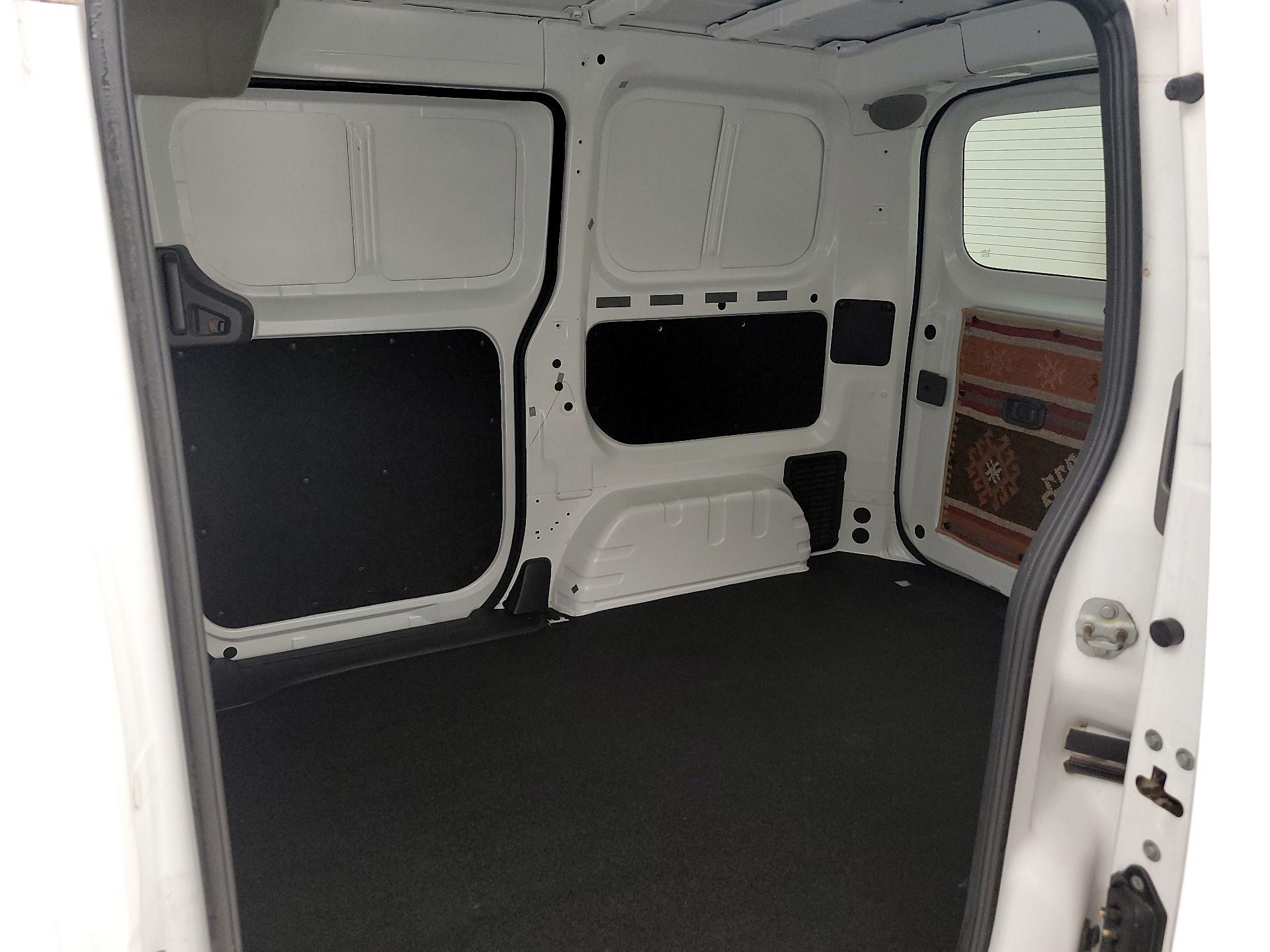 Thumbnail: 2021 Nissan NV200 - 19