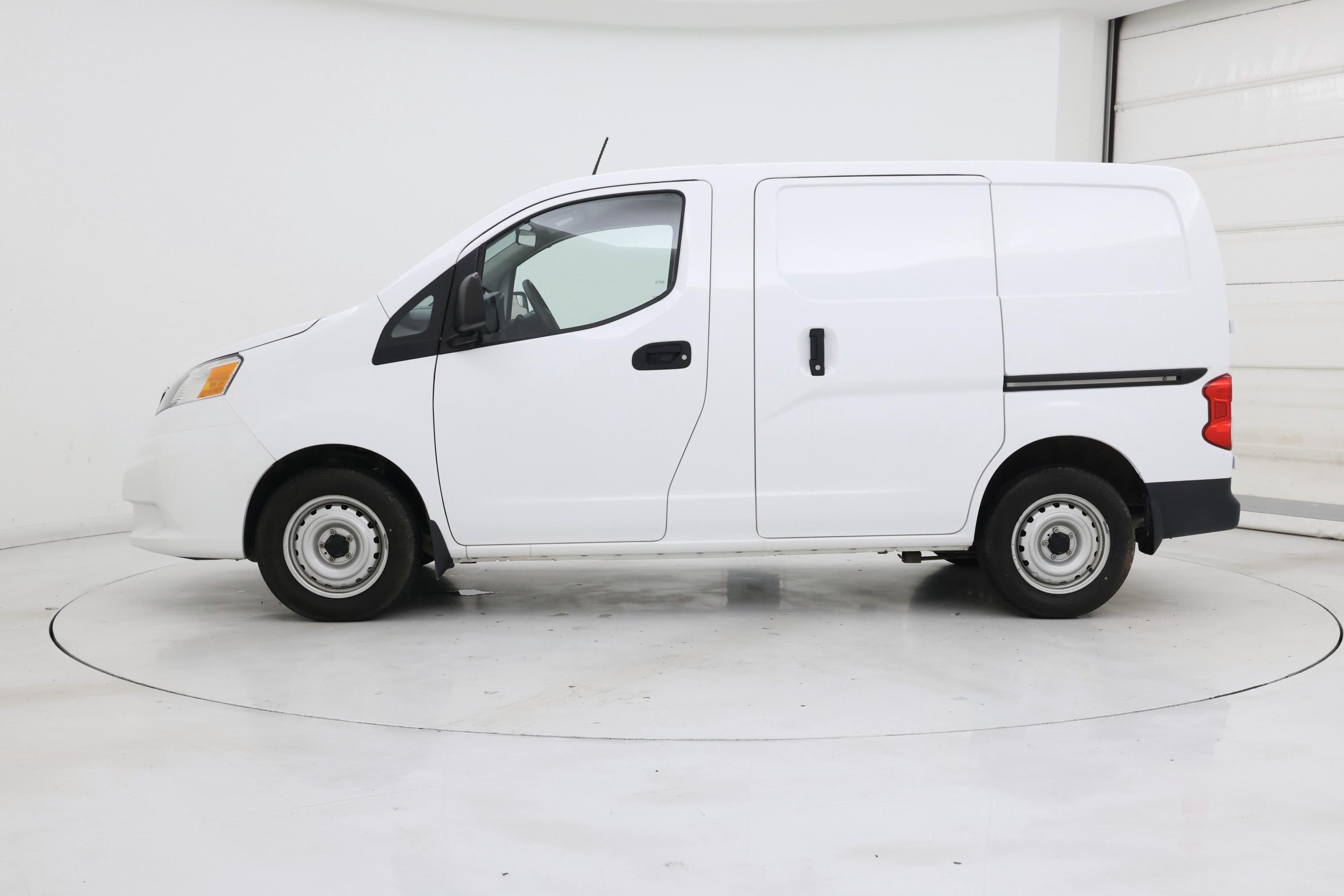 Thumbnail: 2021 Nissan NV200 - 3