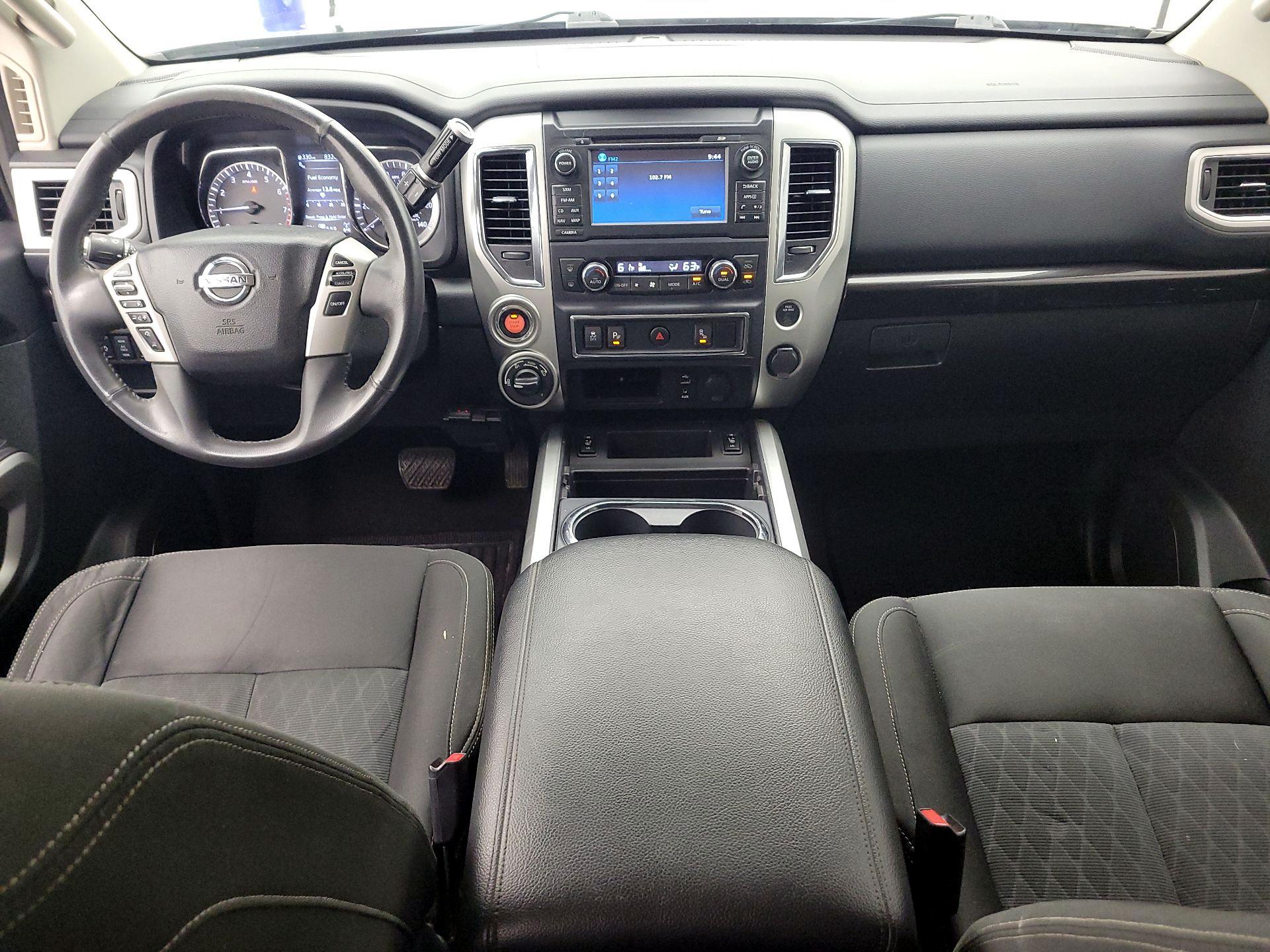 Thumbnail: 2017 Nissan Titan - 9