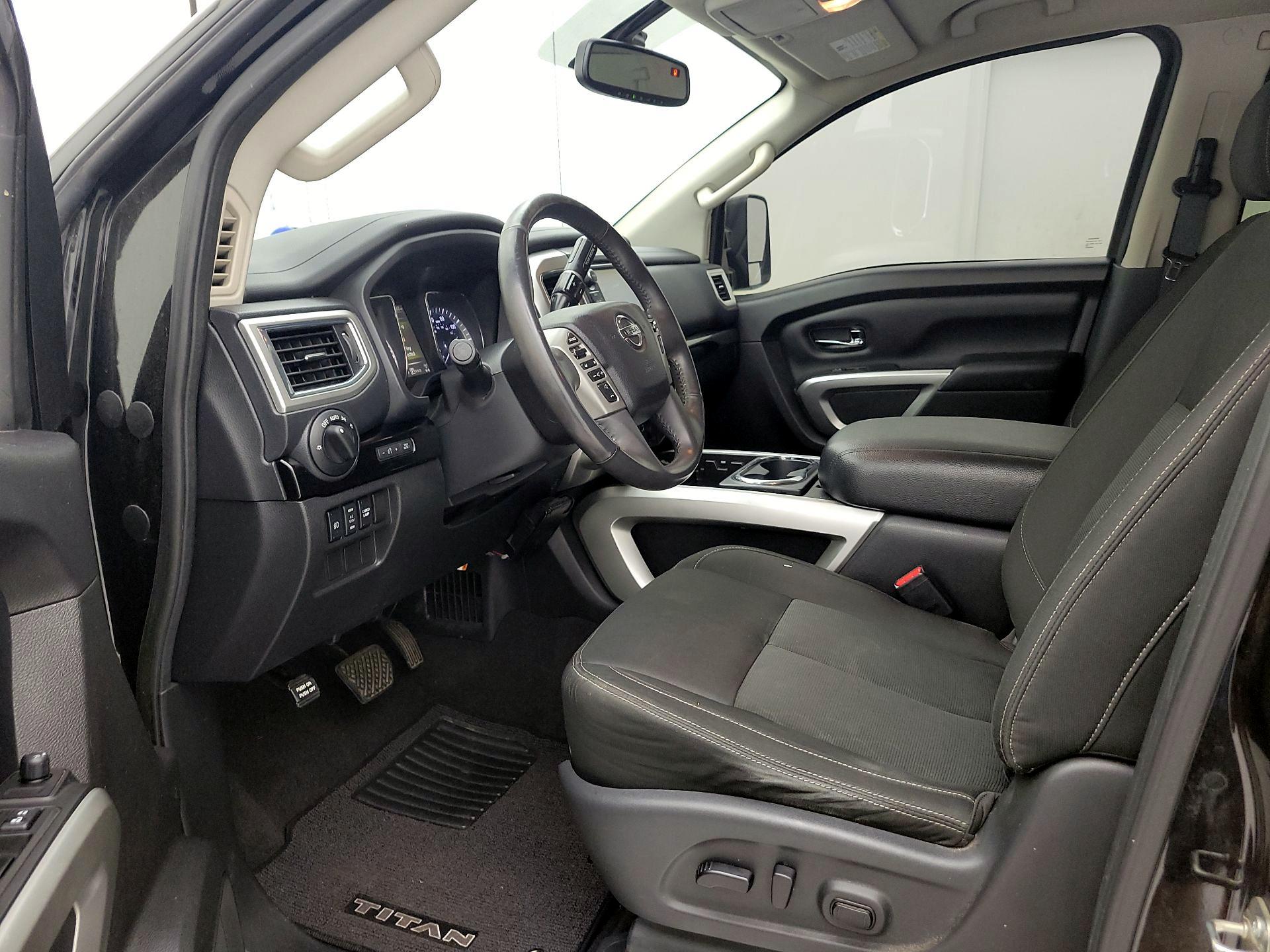 Thumbnail: 2017 Nissan Titan - 11