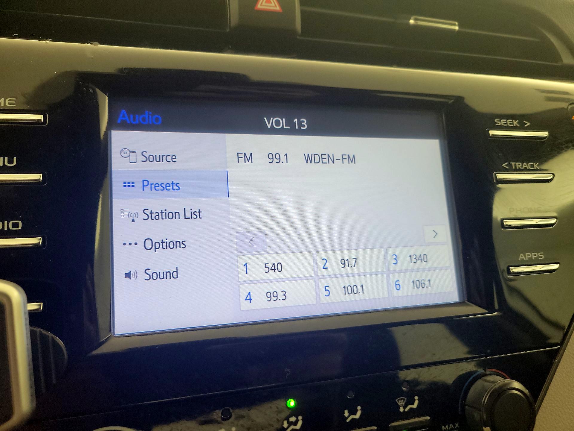 Thumbnail: 2019 Toyota Camry - 15