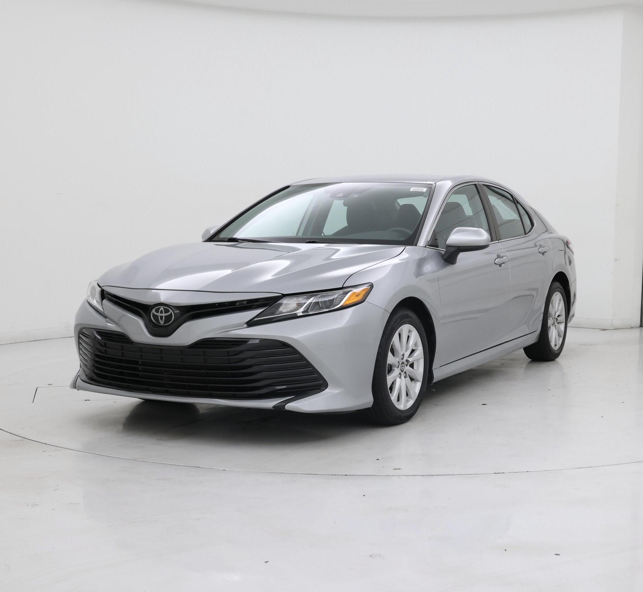Thumbnail: 2019 Toyota Camry - 4