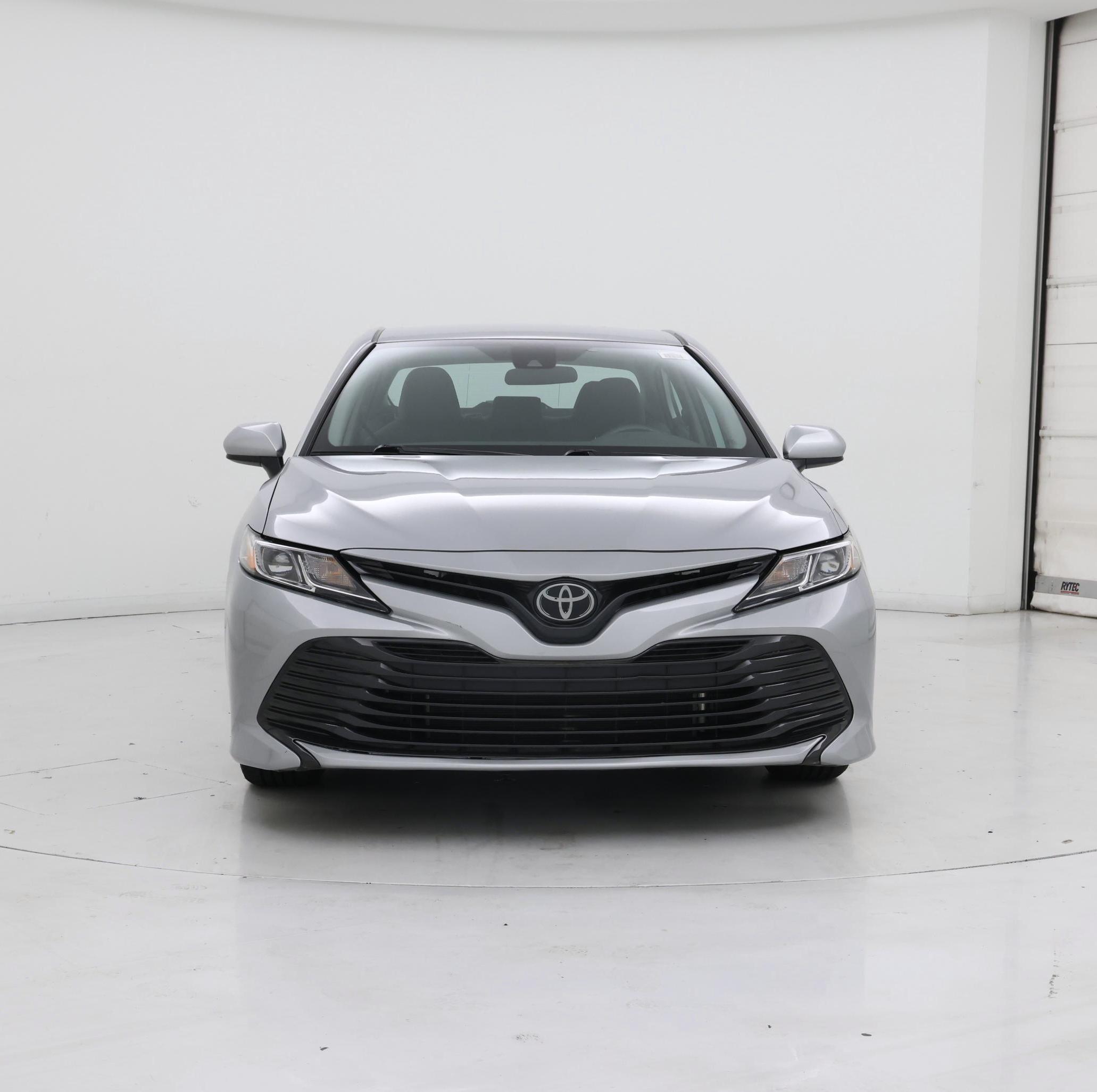 Thumbnail: 2019 Toyota Camry - 5