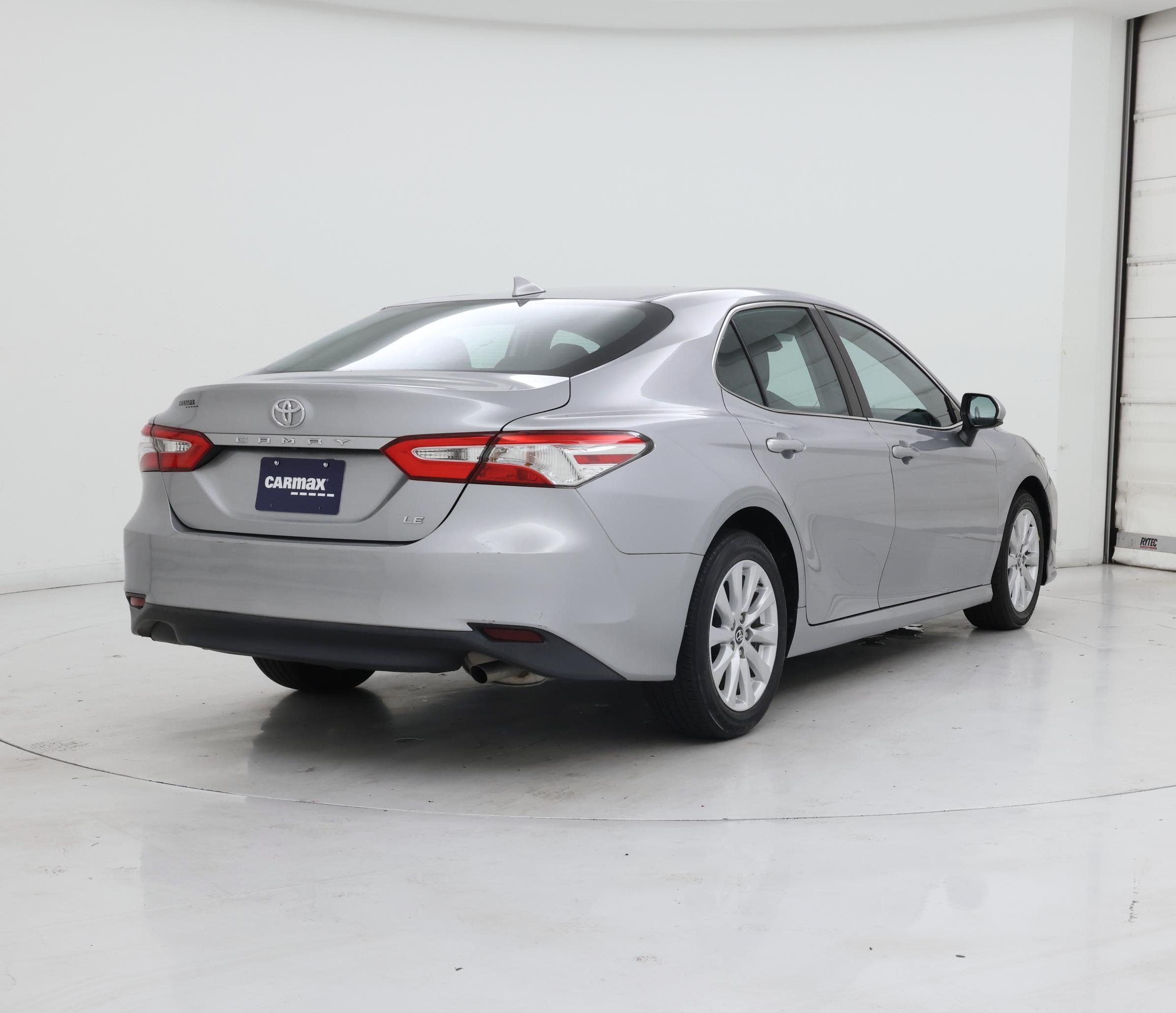 Thumbnail: 2019 Toyota Camry - 8