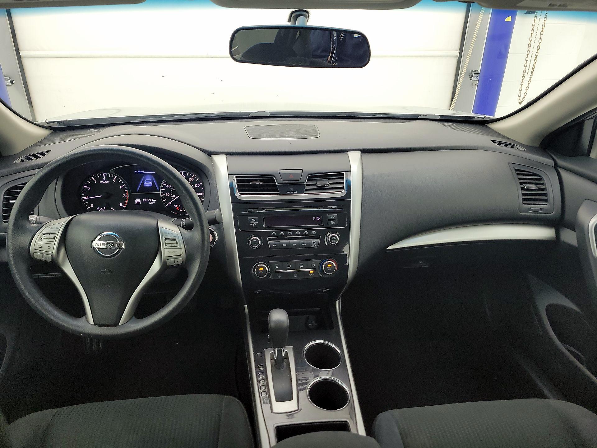 Thumbnail: 2014 Nissan Altima - 9