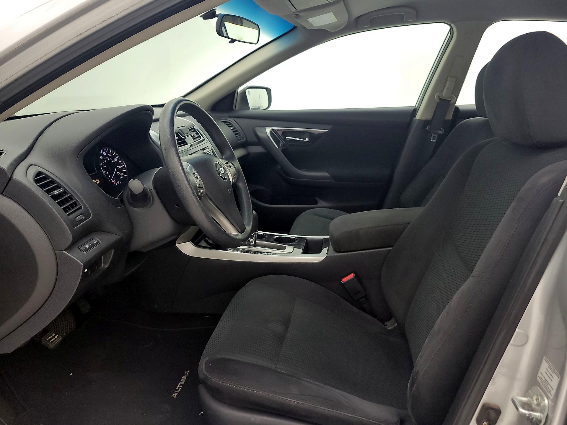 Thumbnail: 2014 Nissan Altima - 11