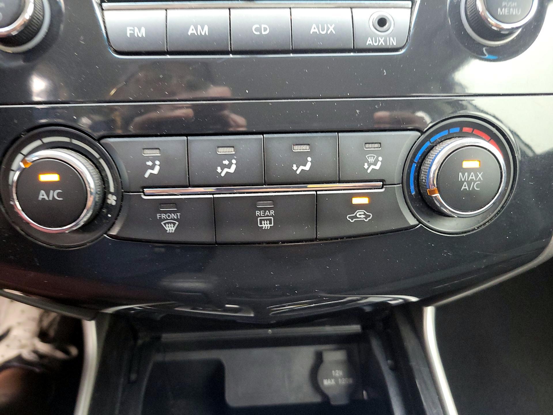 Thumbnail: 2014 Nissan Altima - 15