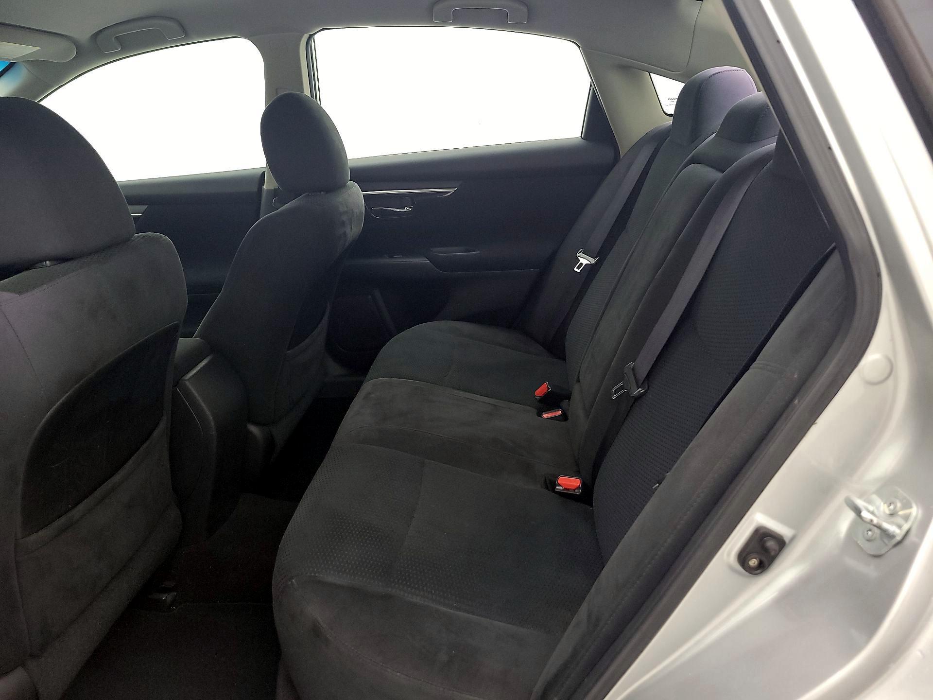 Thumbnail: 2014 Nissan Altima - 18