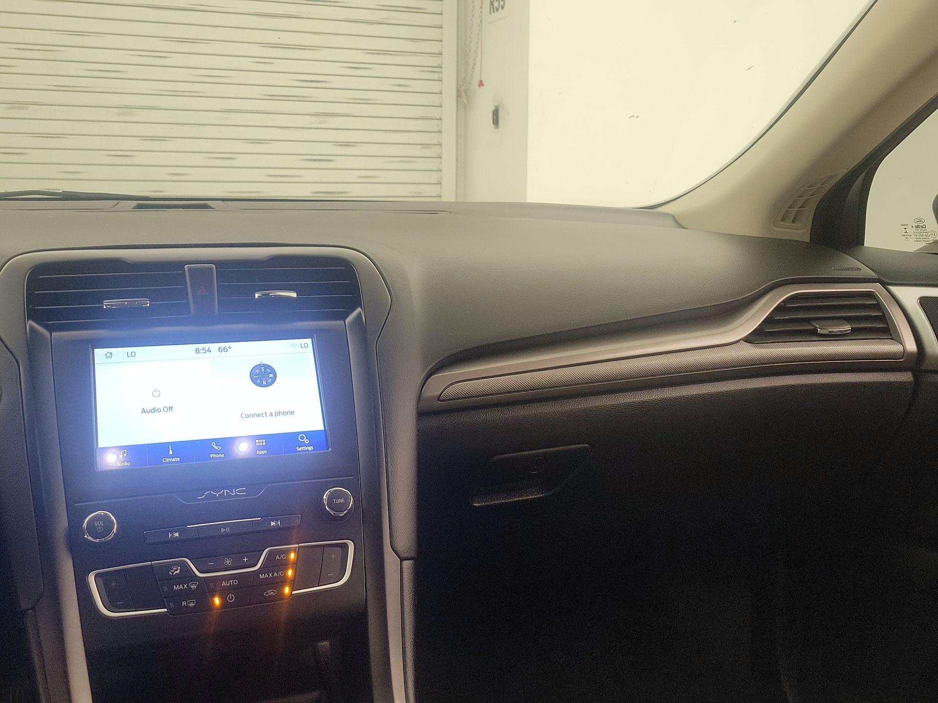 Thumbnail: 2019 Ford Fusion - 9