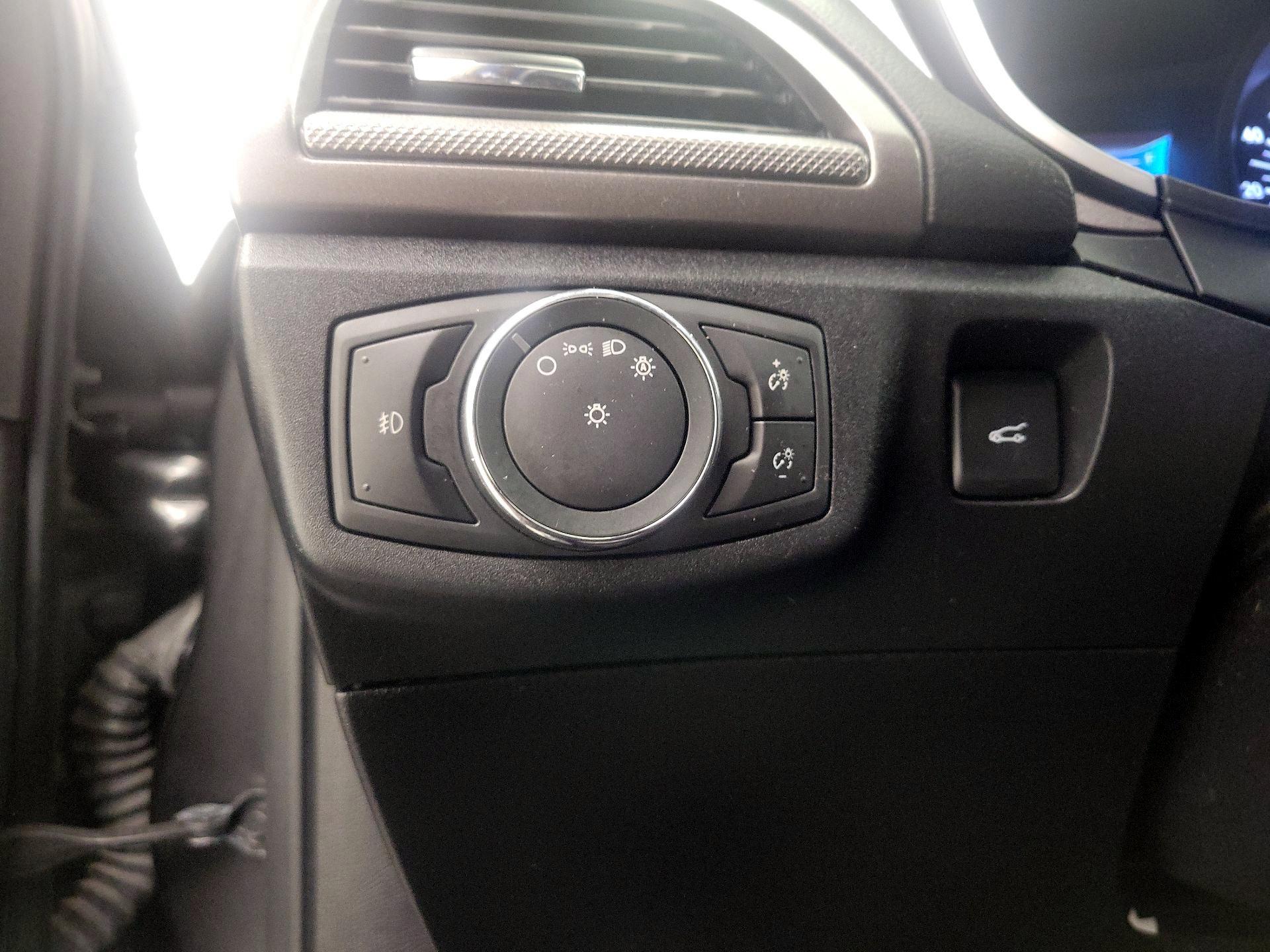 Thumbnail: 2019 Ford Fusion - 13