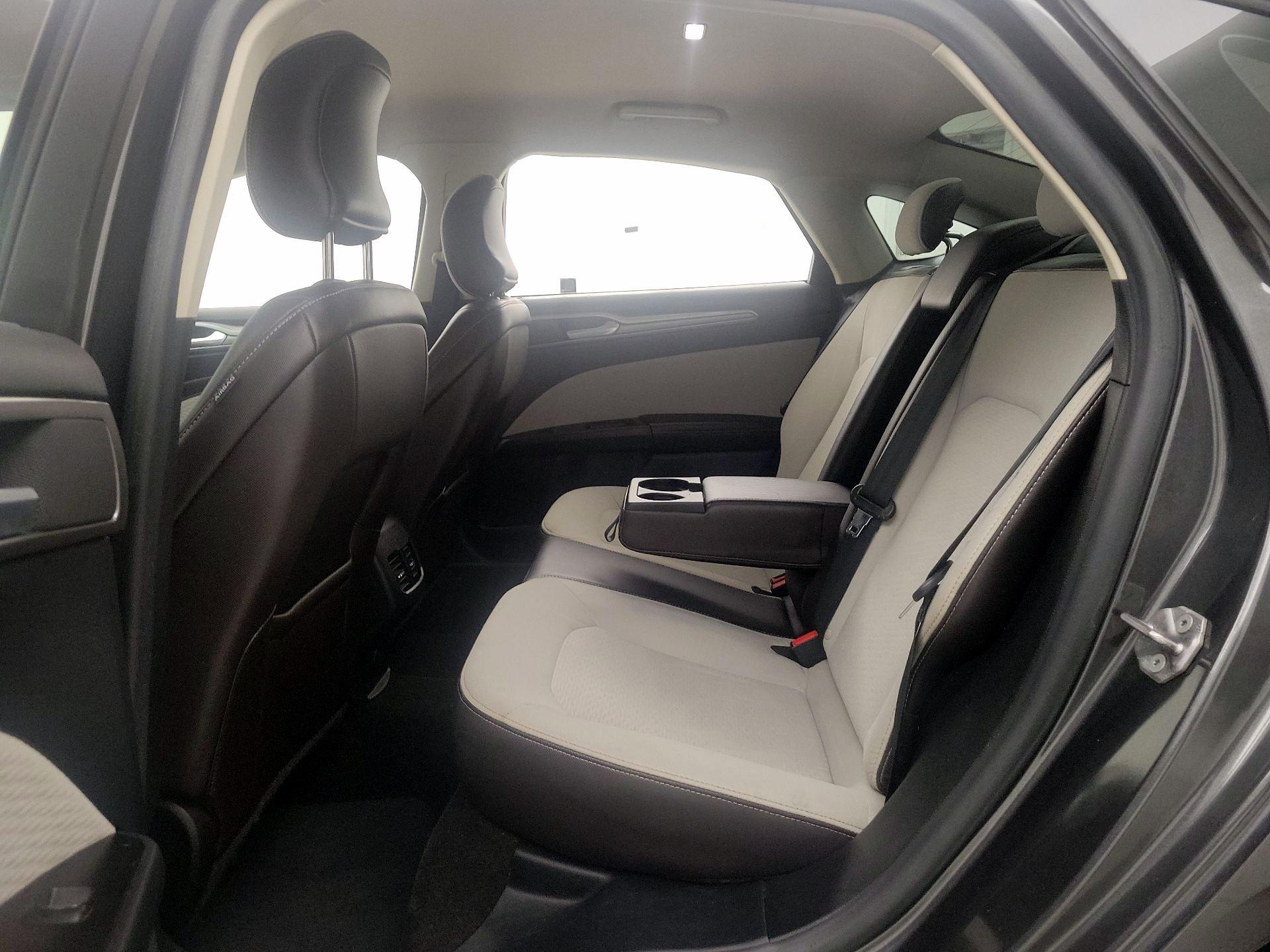 Thumbnail: 2019 Ford Fusion - 19