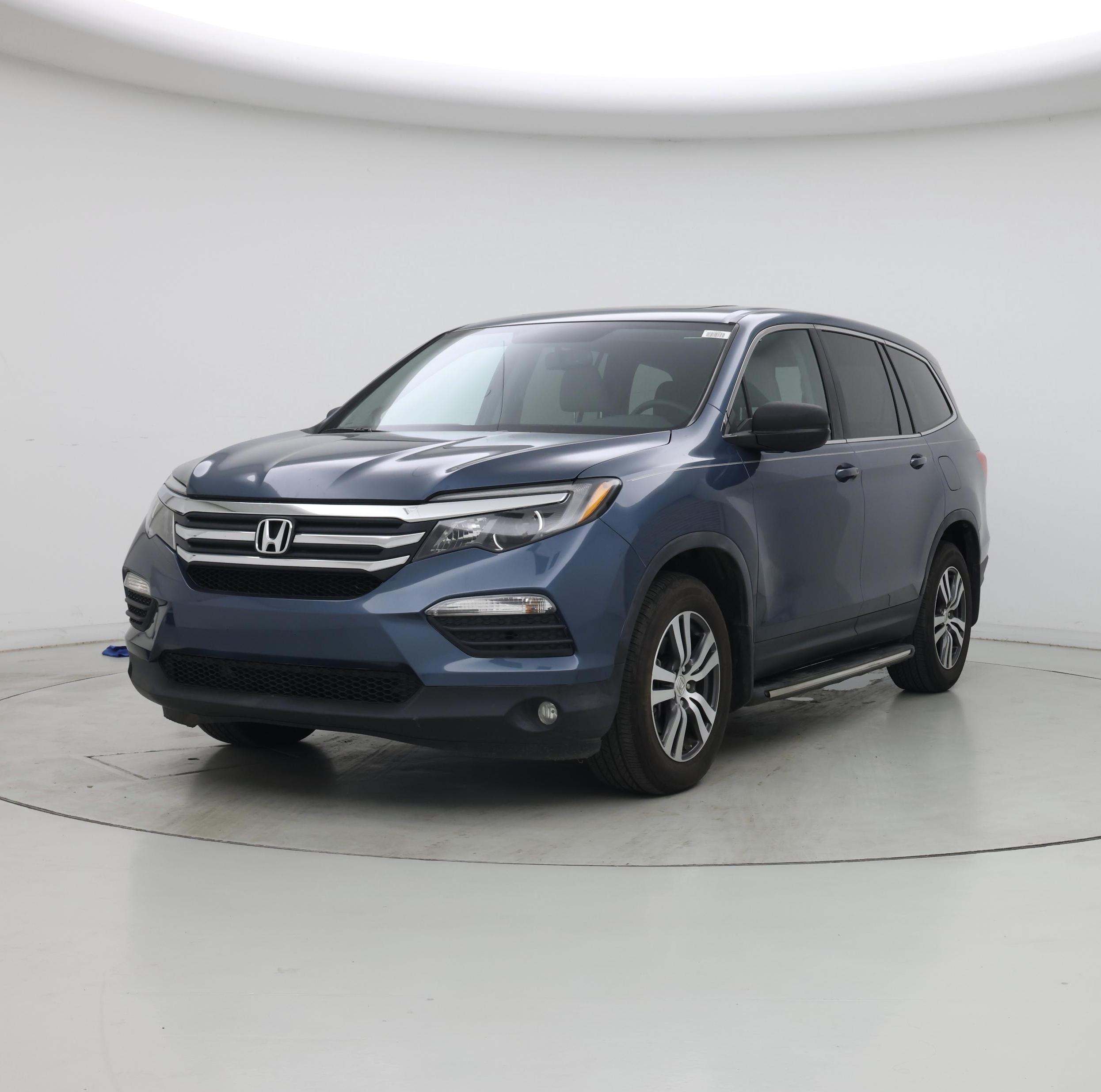 Thumbnail: 2018 Honda Pilot - 4
