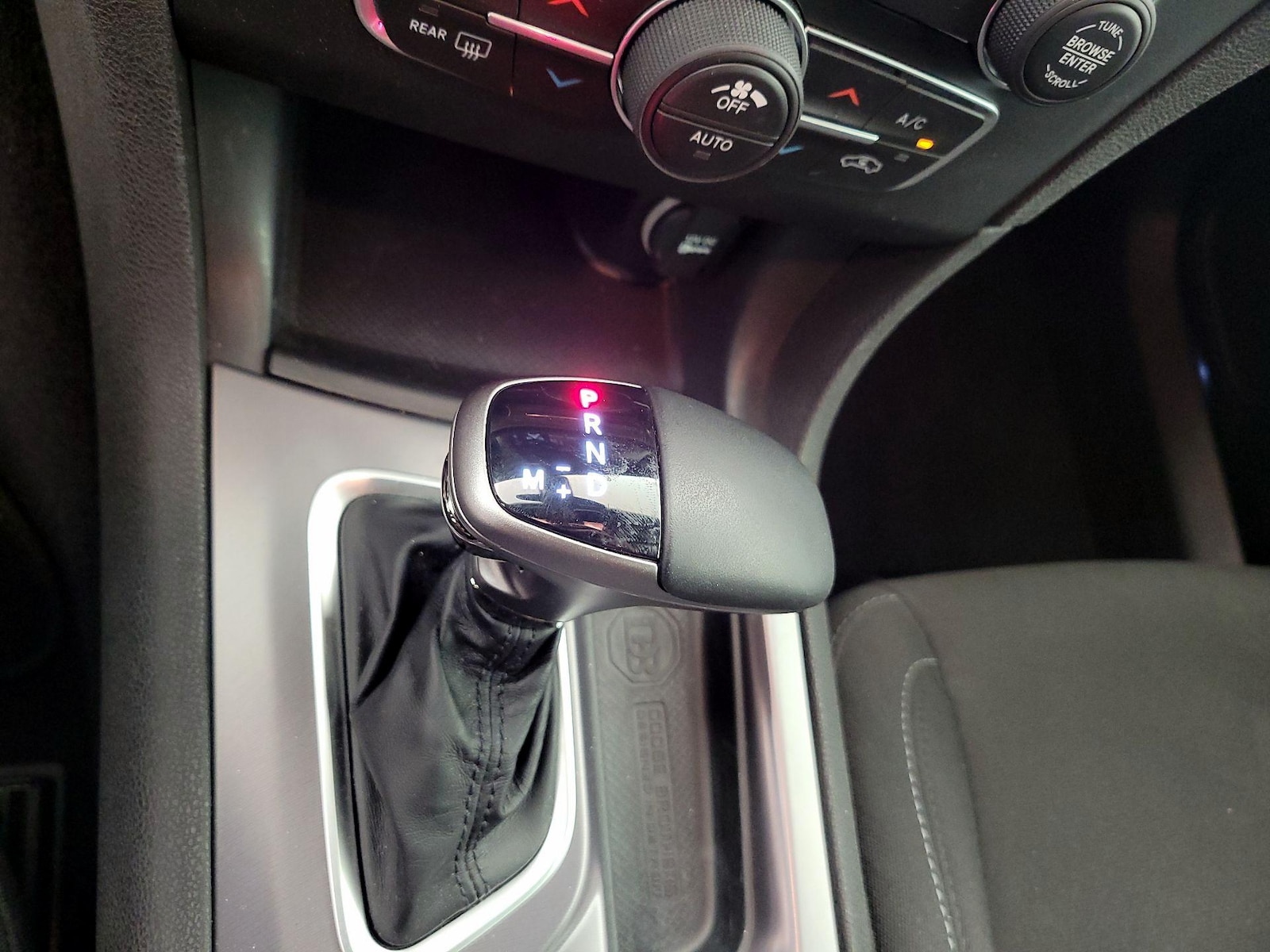 2020 Dodge Charger Scat Pack - Photo 18