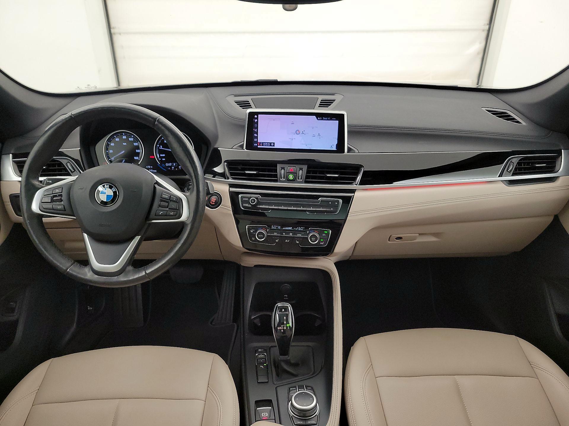 Thumbnail: 2020 BMW X1 - 9