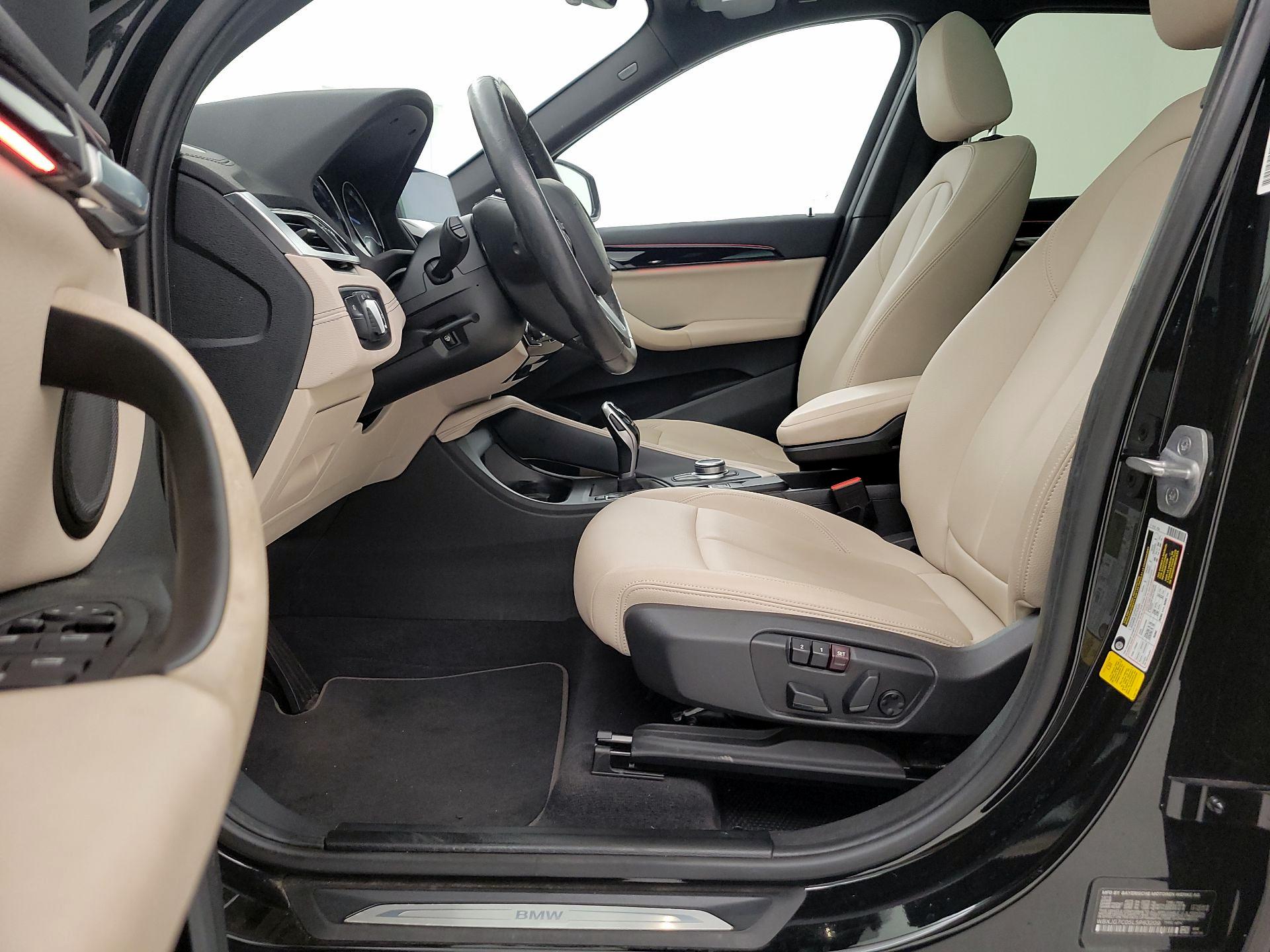 Thumbnail: 2020 BMW X1 - 11