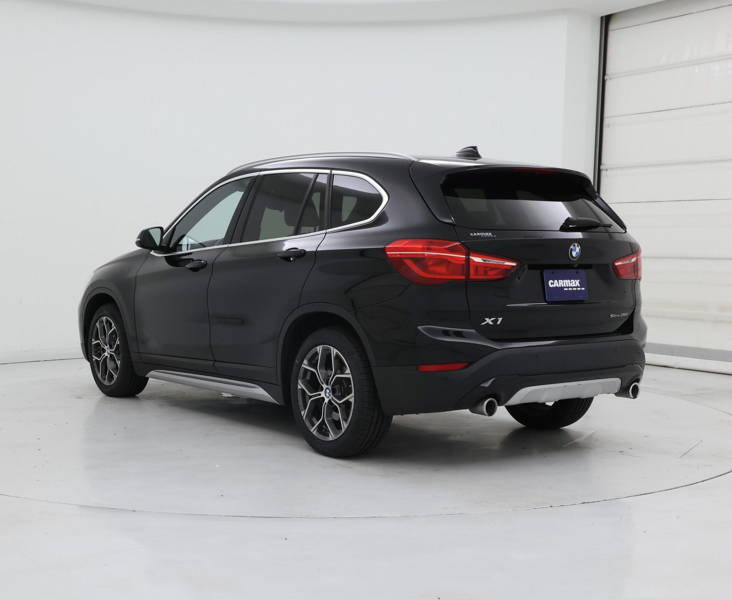 Thumbnail: 2020 BMW X1 - 2