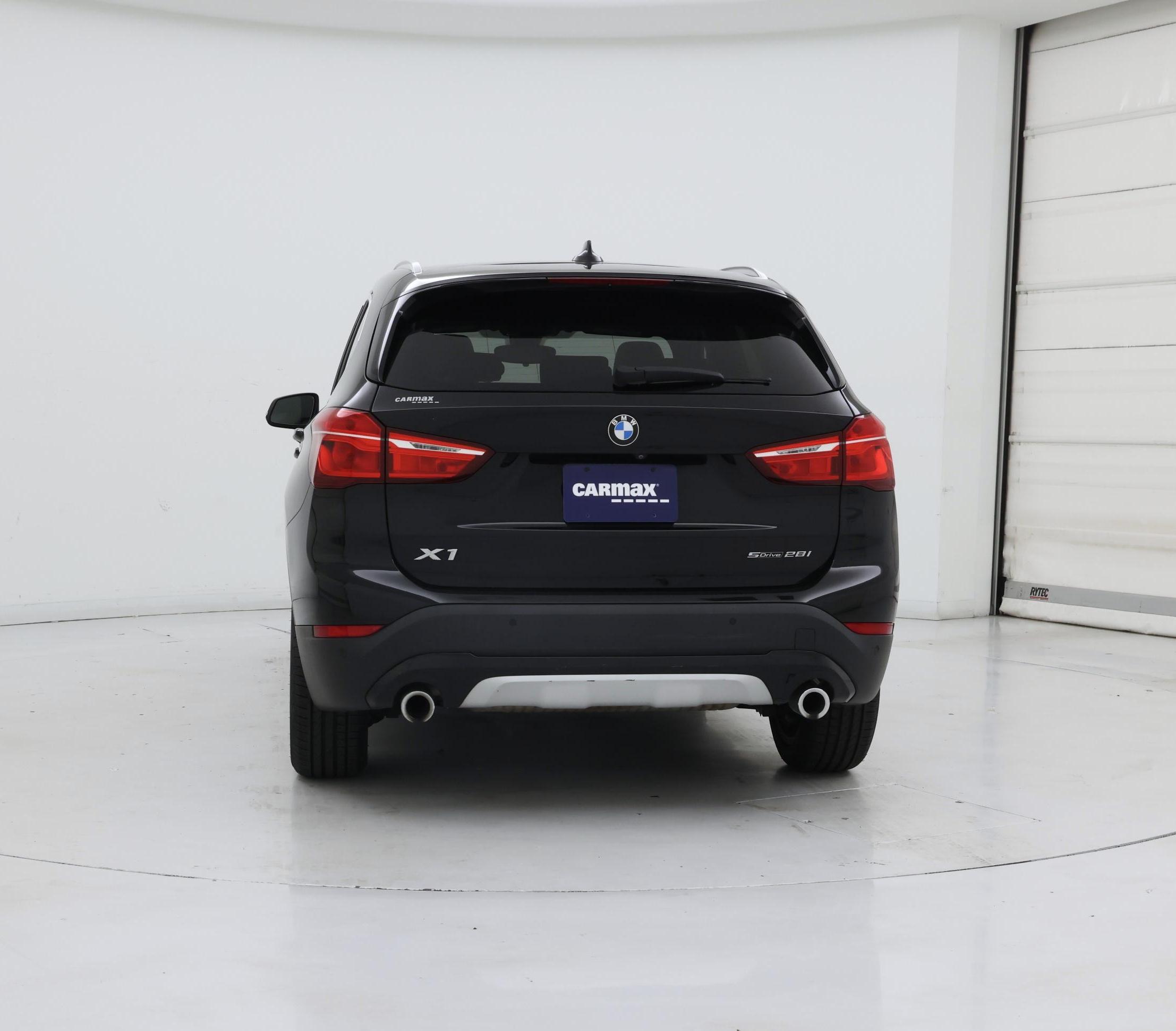 Thumbnail: 2020 BMW X1 - 6