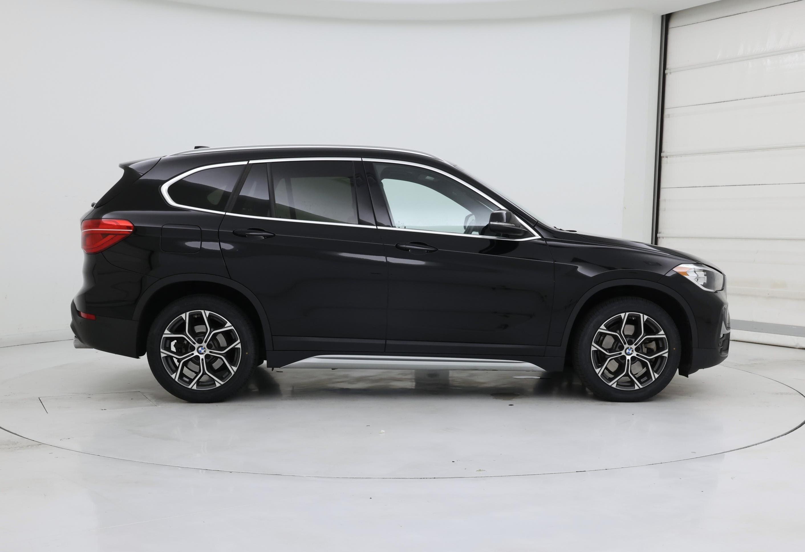 Thumbnail: 2020 BMW X1 - 7
