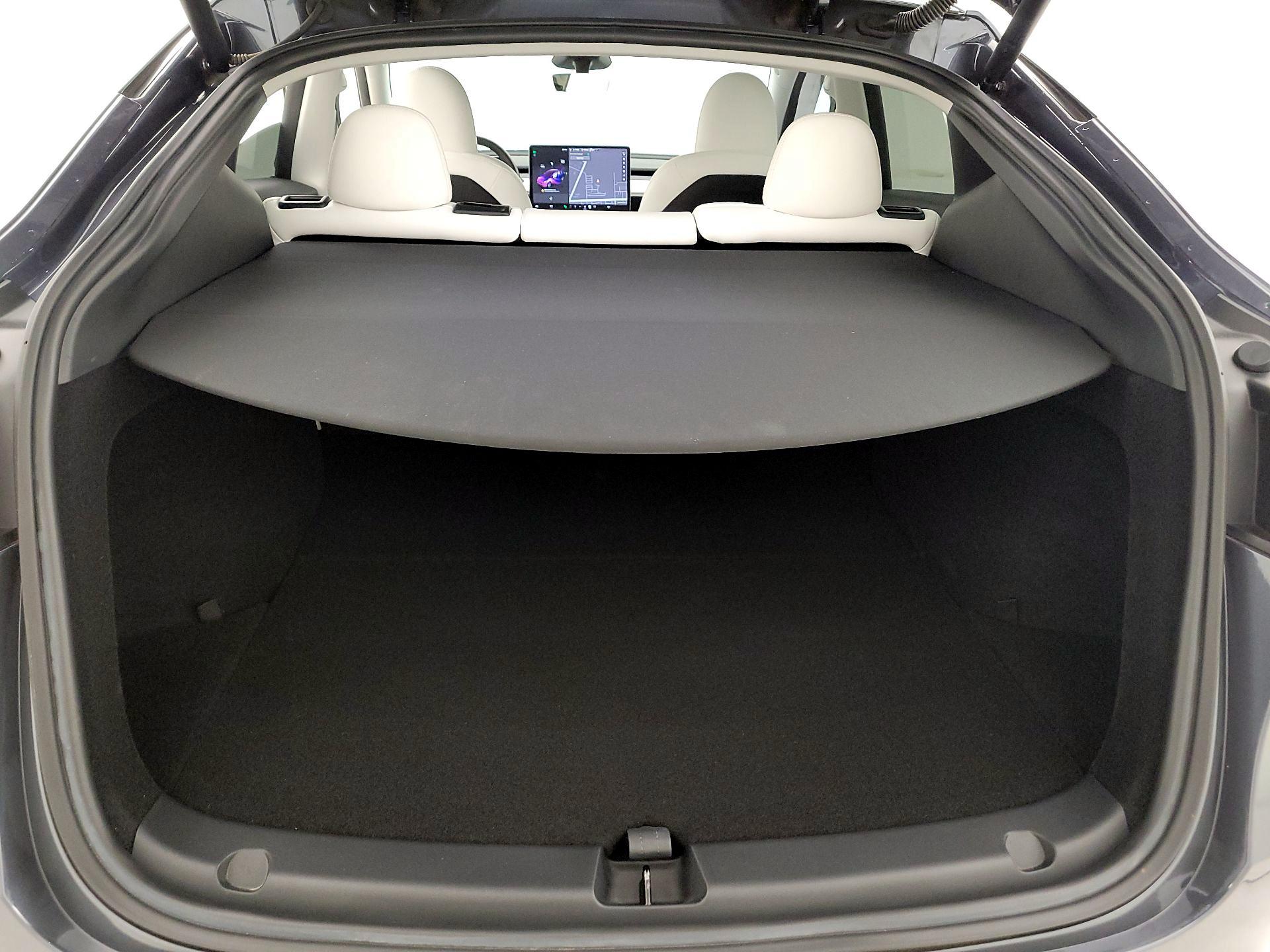 Thumbnail: 2023 Tesla Model Y - 20