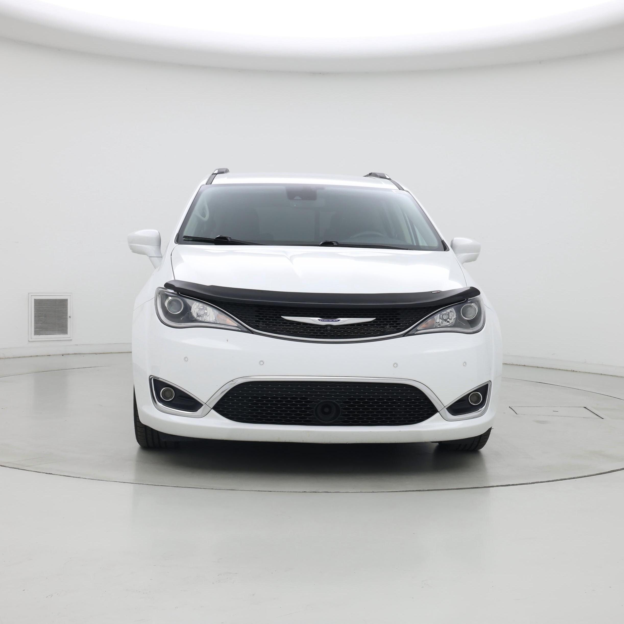 Thumbnail: 2020 Chrysler Pacifica - 5
