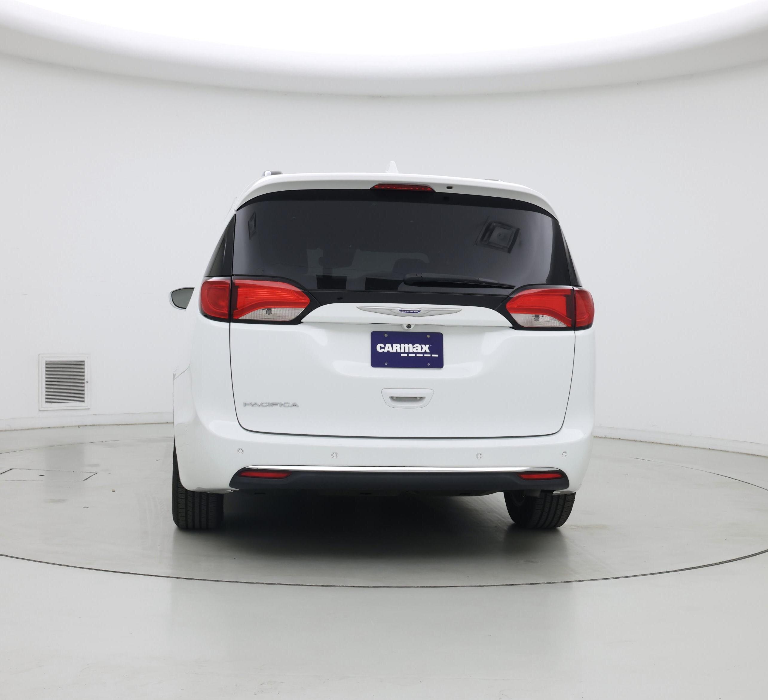 Thumbnail: 2020 Chrysler Pacifica - 6