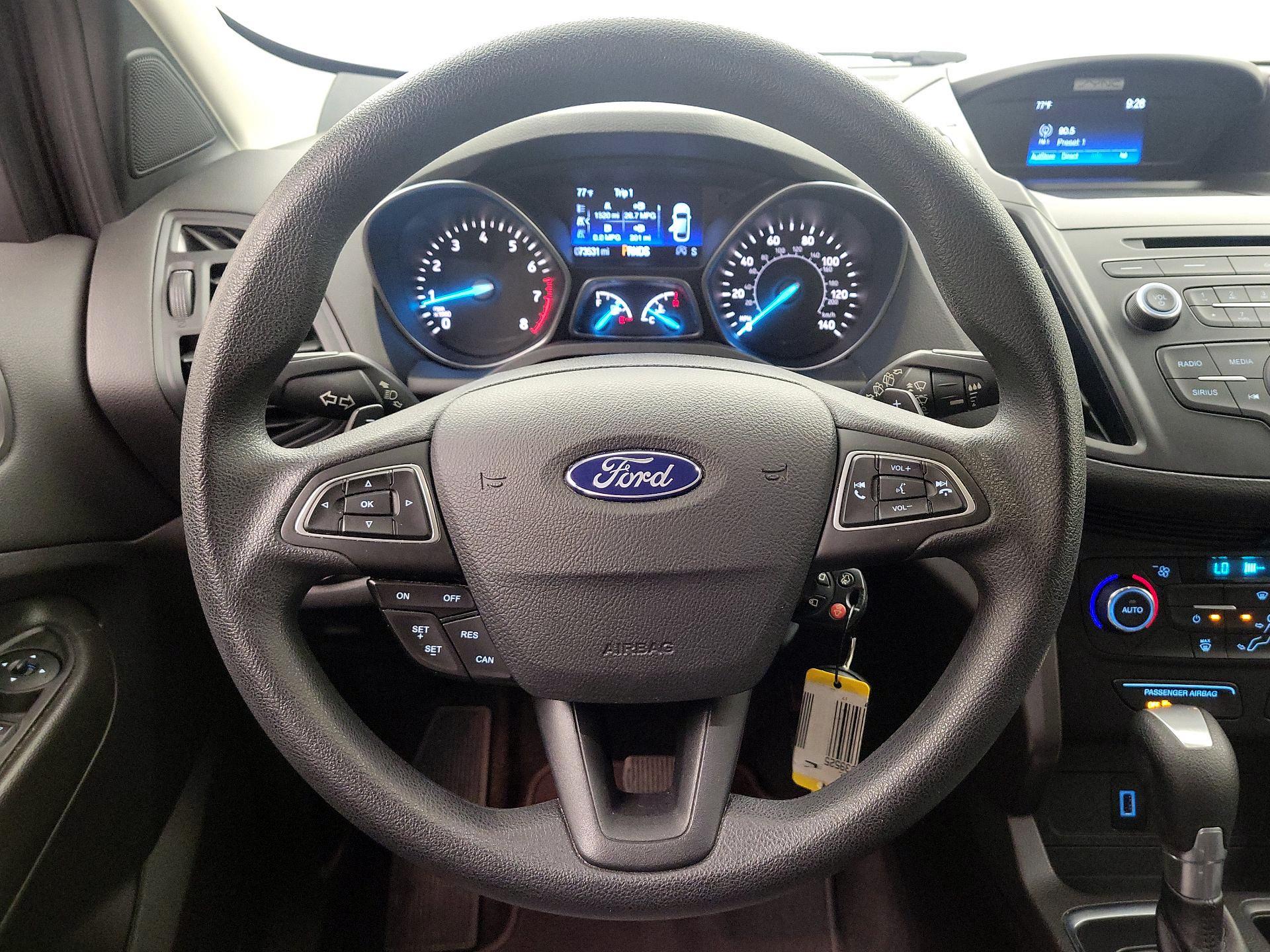 Thumbnail: 2017 Ford Escape - 10