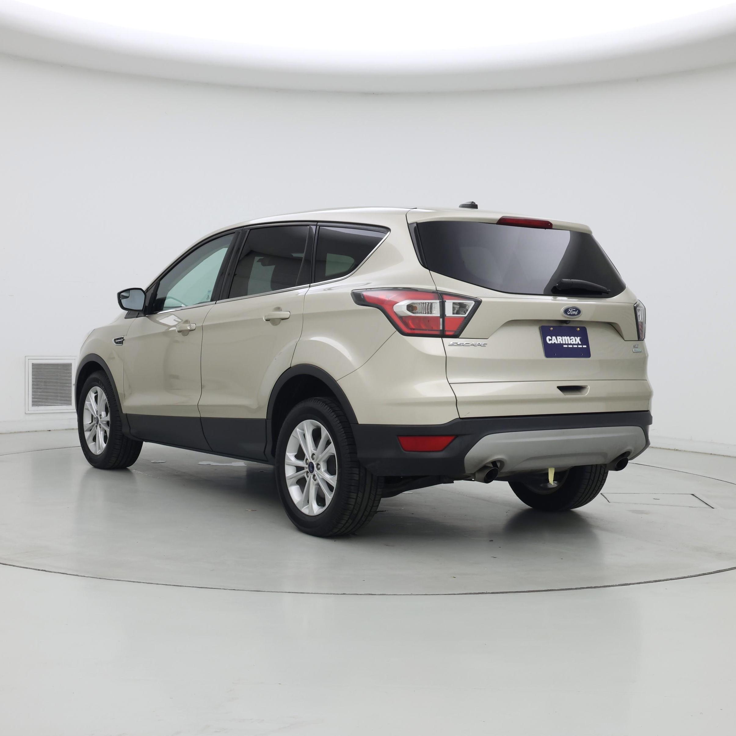 Thumbnail: 2017 Ford Escape - 2
