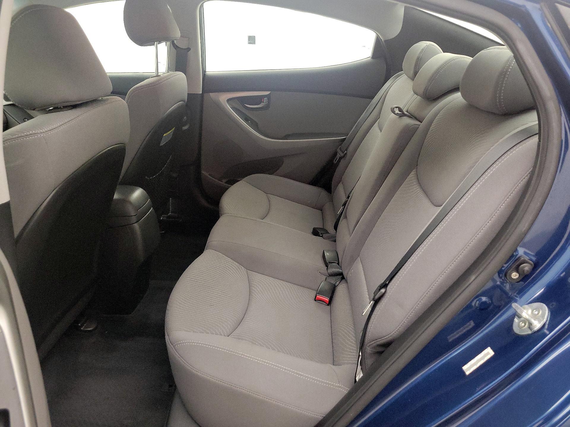 Thumbnail: 2014 Hyundai Elantra - 18