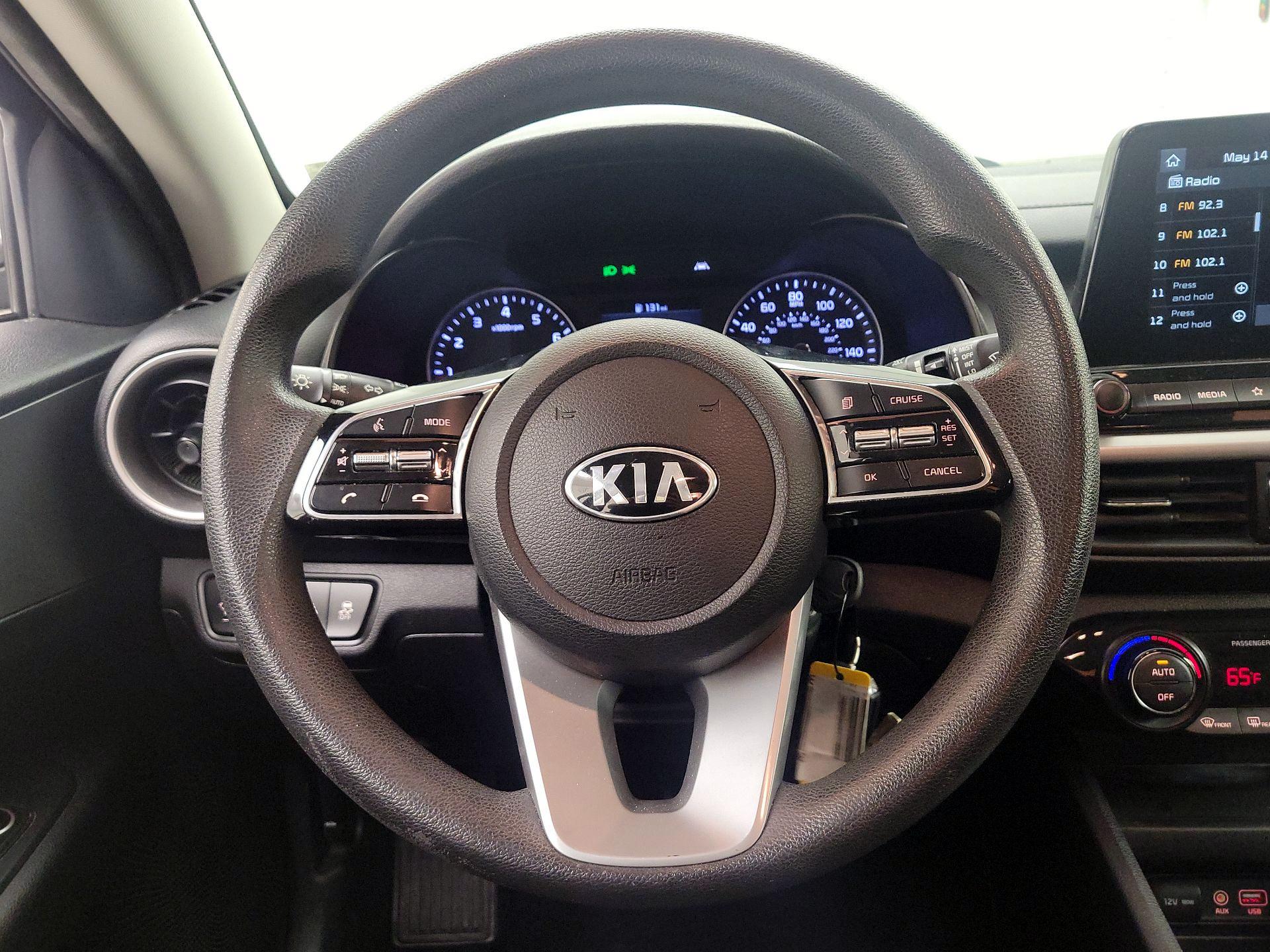 Thumbnail: 2019 Kia Forte - 10