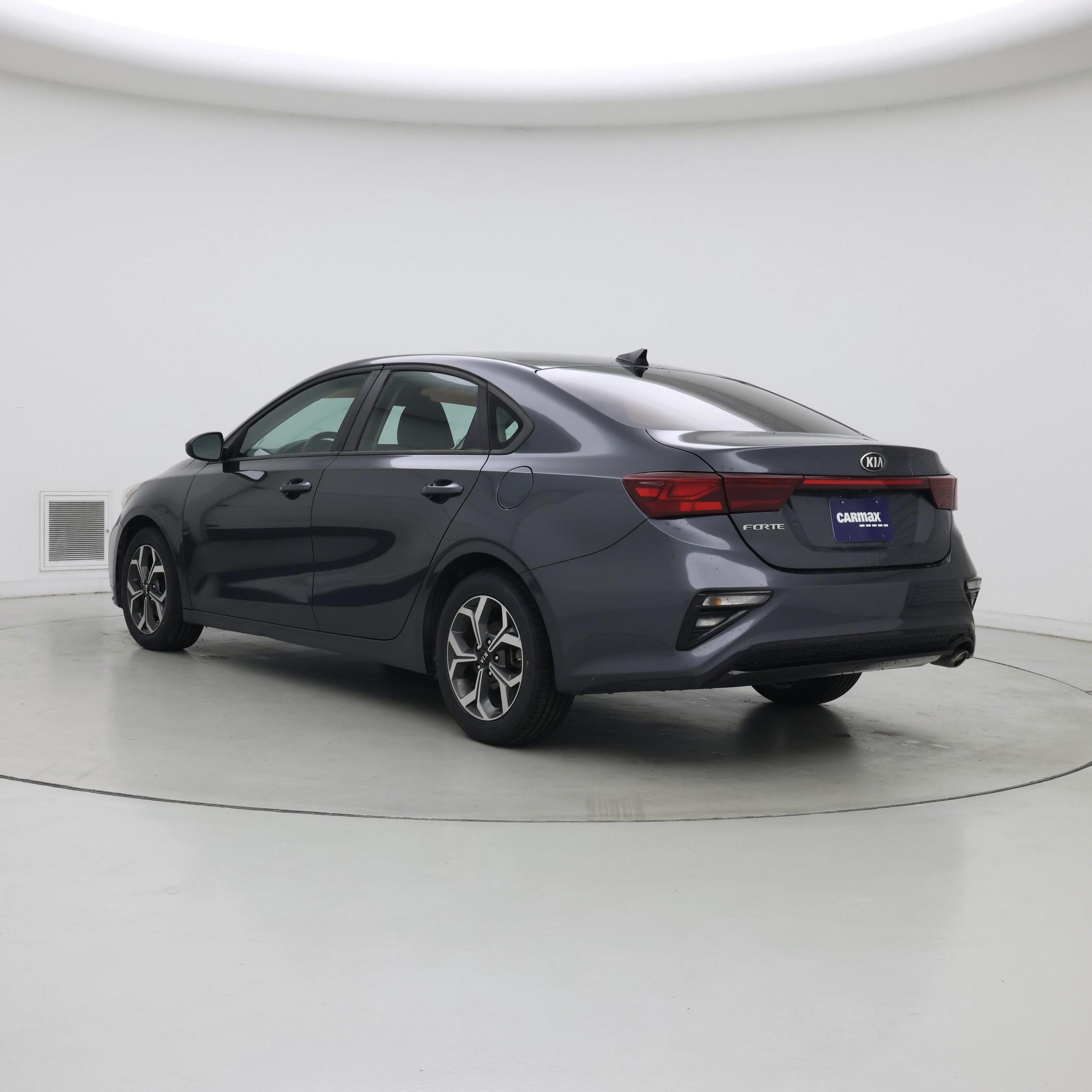 Thumbnail: 2019 Kia Forte - 2