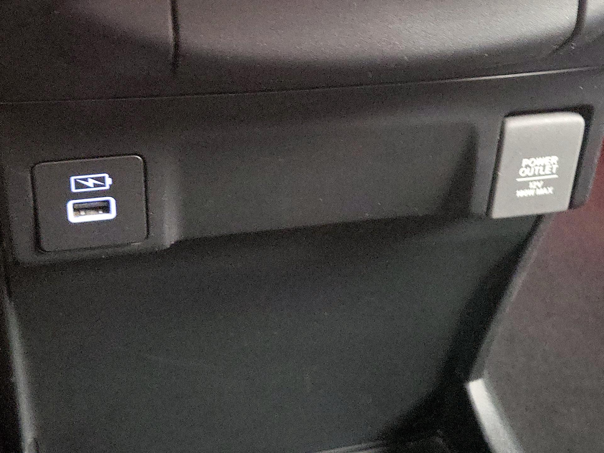 Thumbnail: 2023 Honda Odyssey - 18