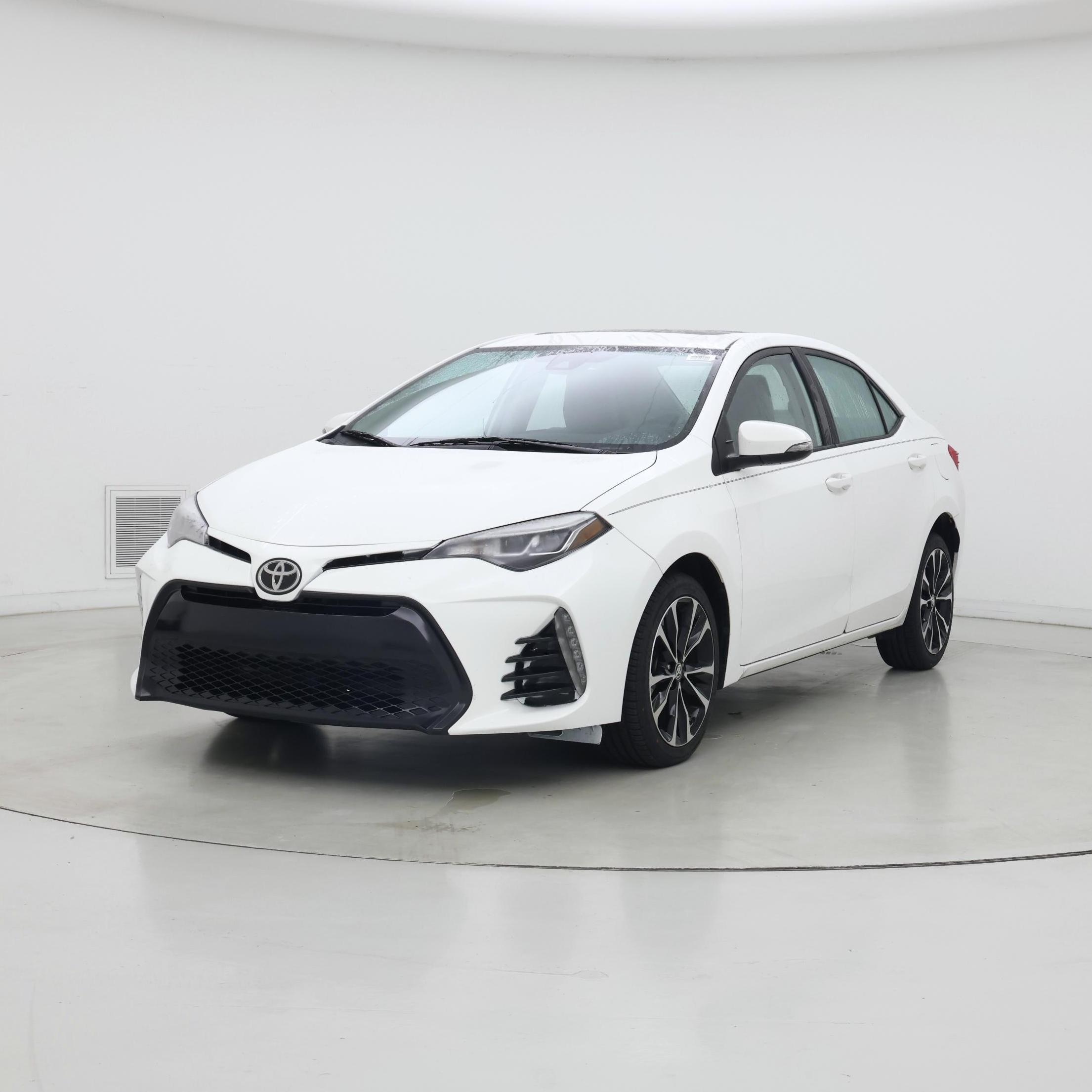 Thumbnail: 2017 Toyota Corolla - 4