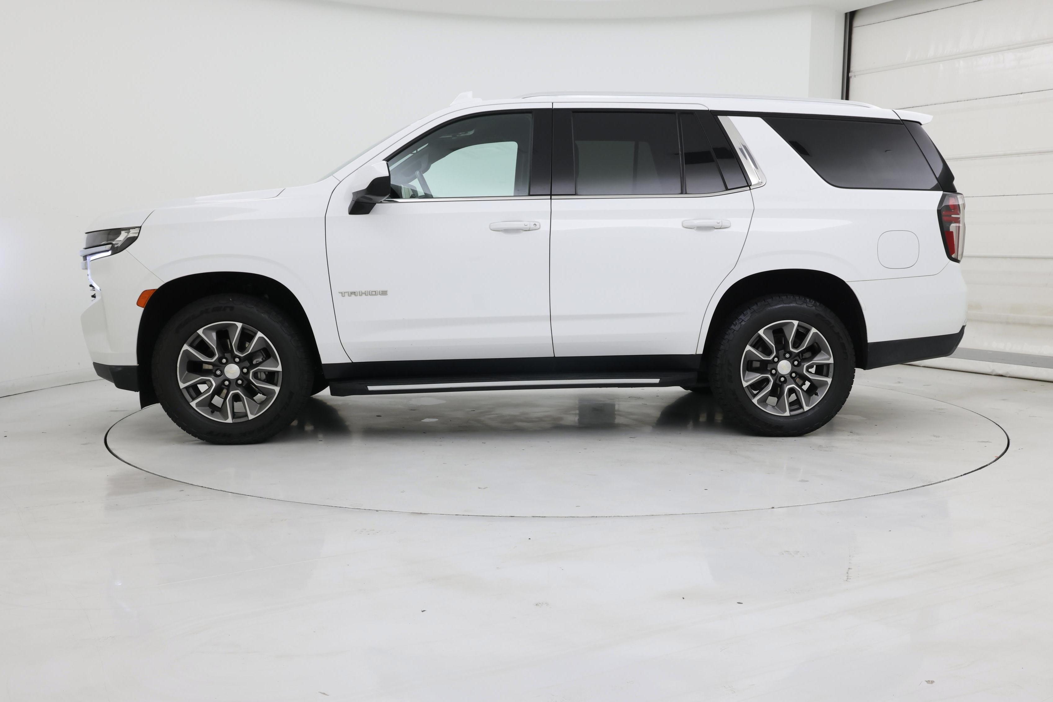 Thumbnail: 2021 Chevrolet Tahoe - 3