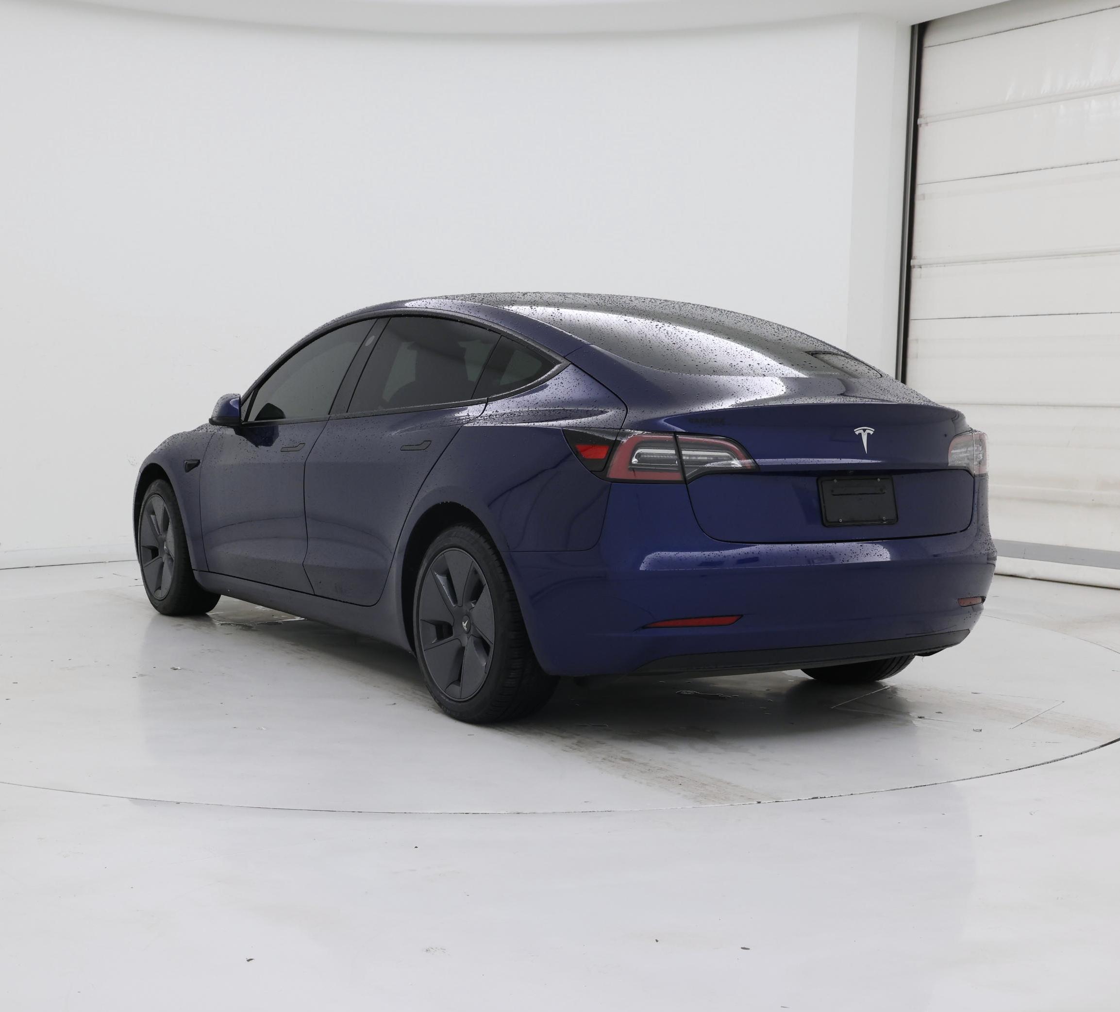 Thumbnail: 2023 Tesla Model 3 - 2
