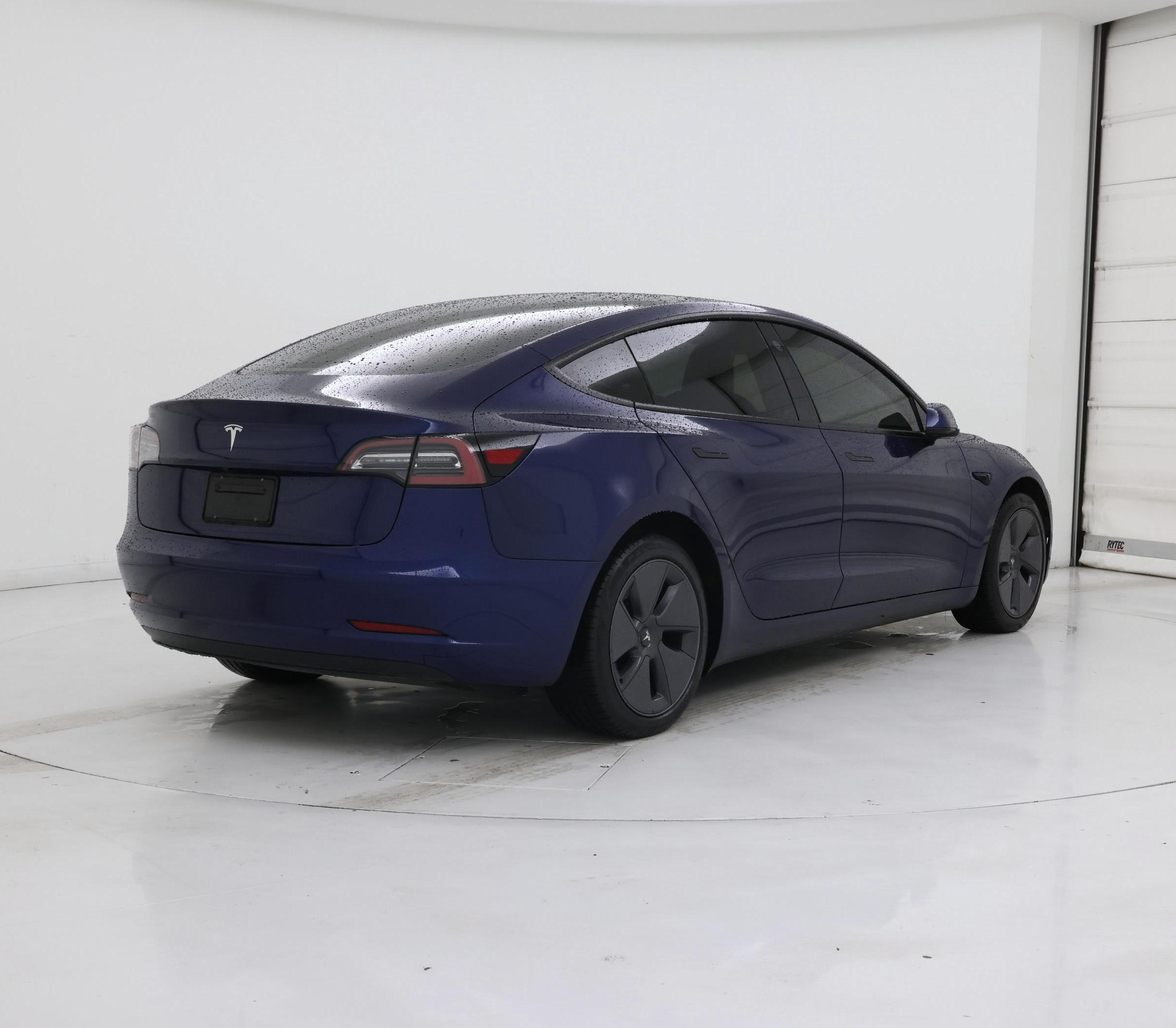 Thumbnail: 2023 Tesla Model 3 - 8