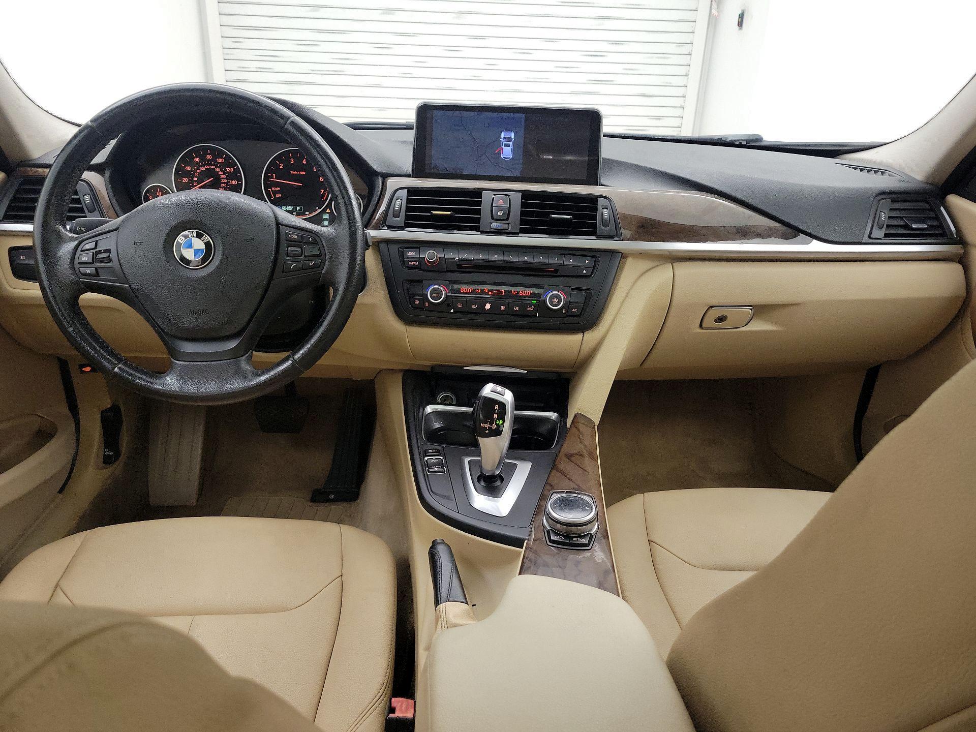 Thumbnail: 2014 BMW 3 Series - 9