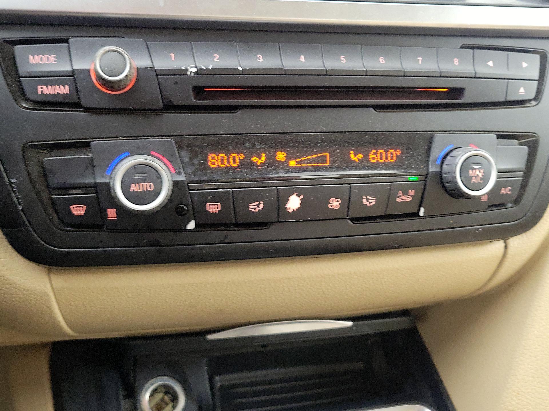 Thumbnail: 2014 BMW 3 Series - 16