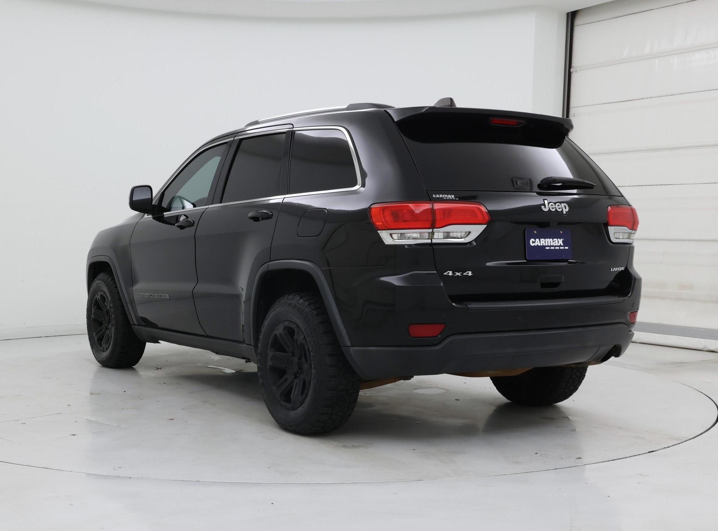 Thumbnail: 2017 Jeep Grand Cherokee - 2