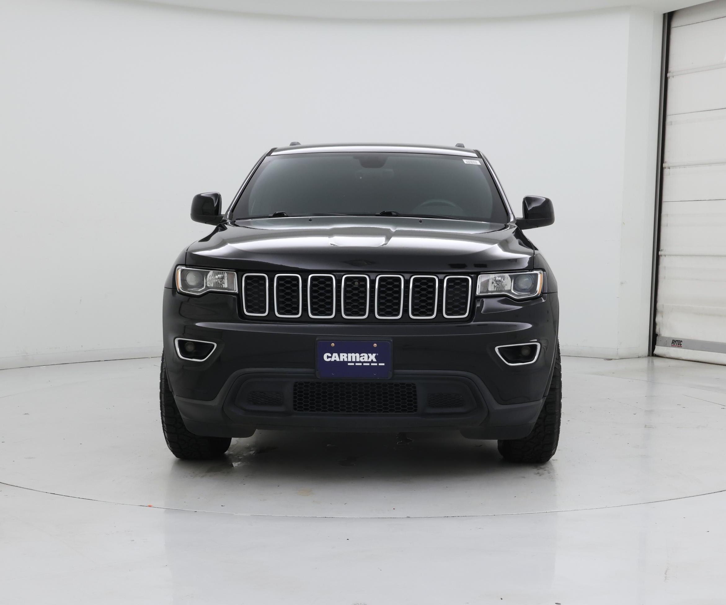 Thumbnail: 2017 Jeep Grand Cherokee - 5