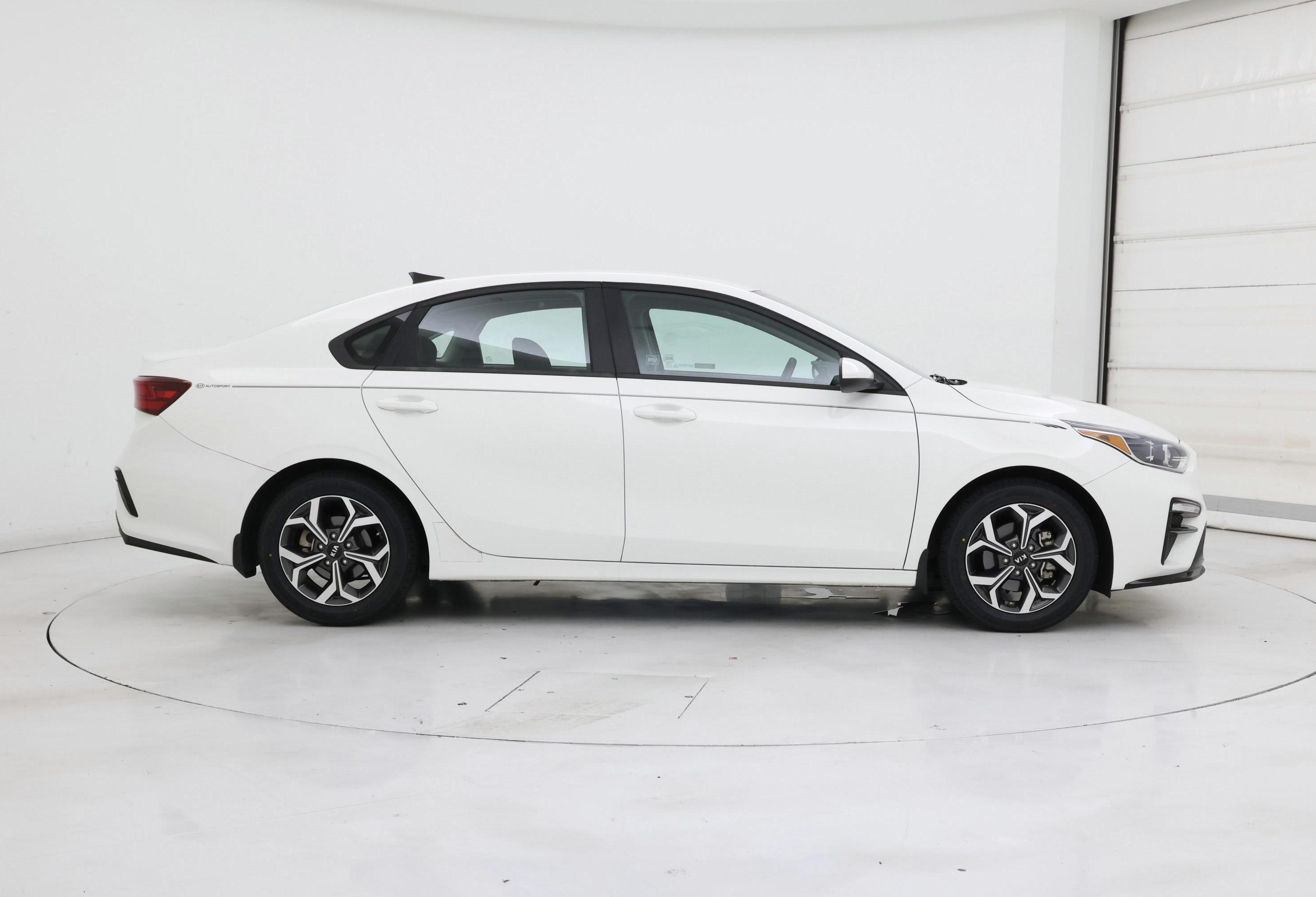 Thumbnail: 2019 Kia Forte - 7