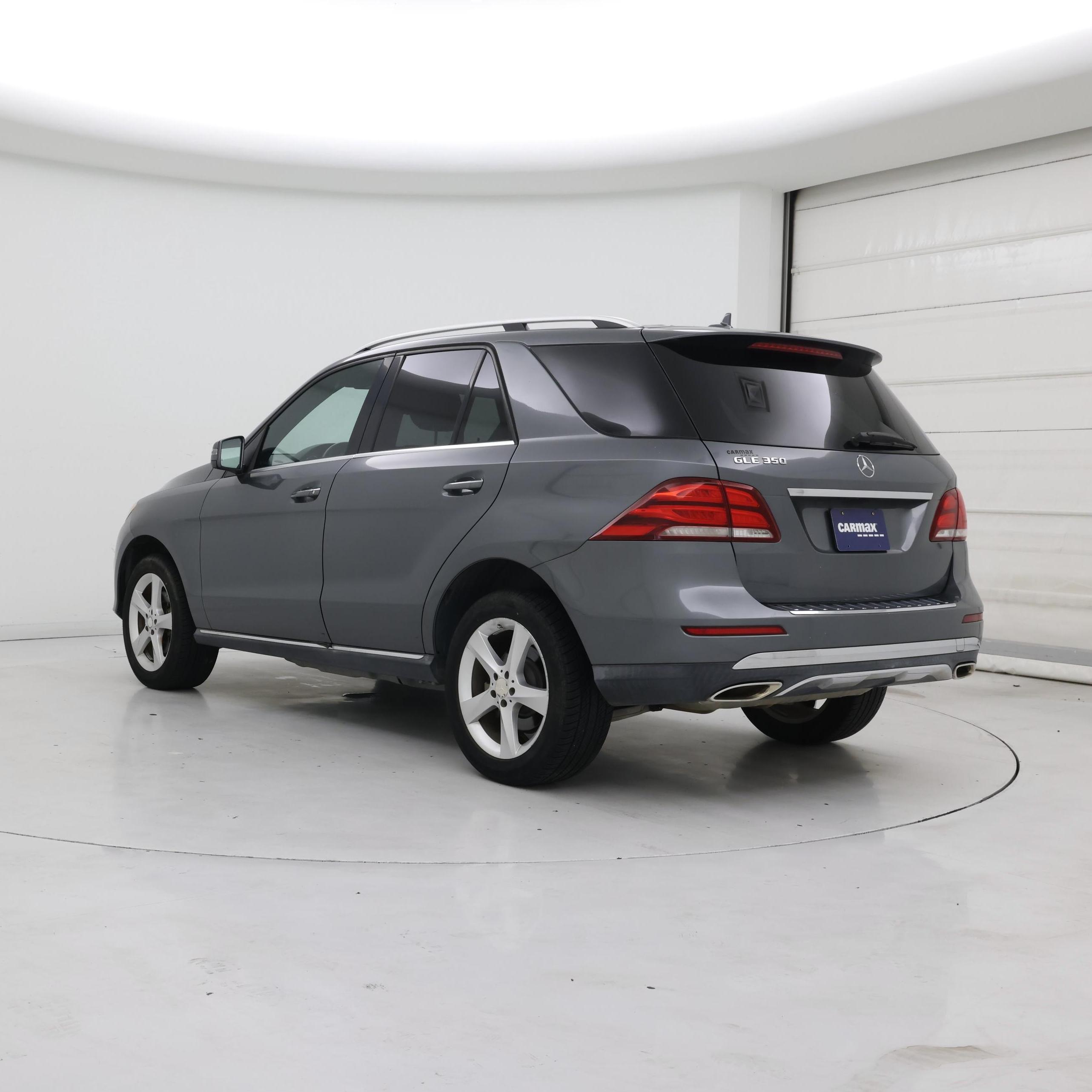 Thumbnail: 2017 Mercedes-Benz GLE - 2