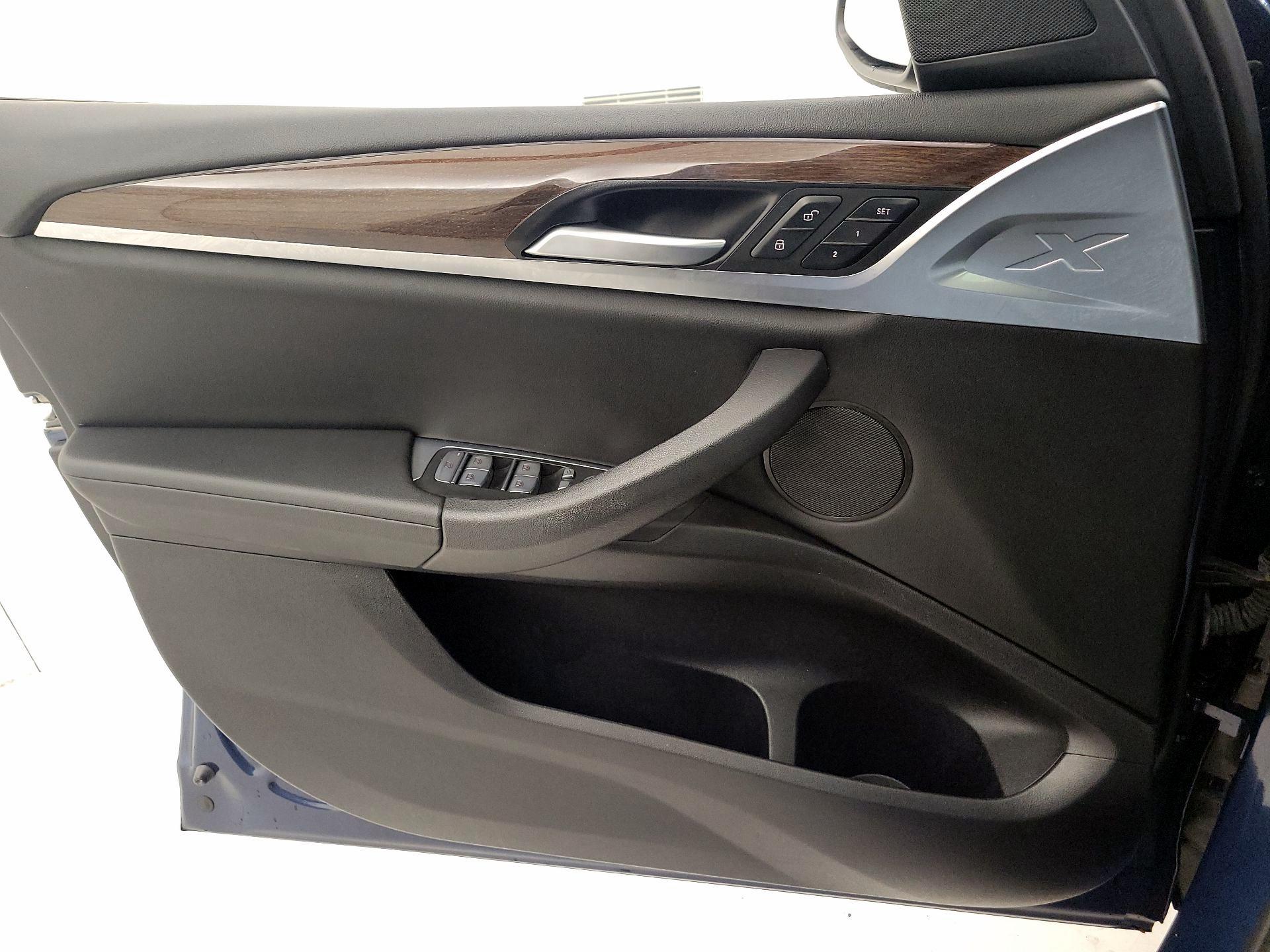 Thumbnail: 2022 BMW X3 - 12
