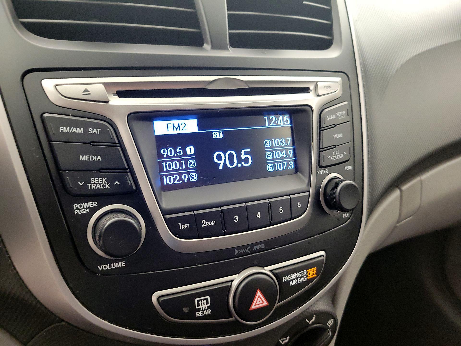Thumbnail: 2017 Hyundai Accent - 14