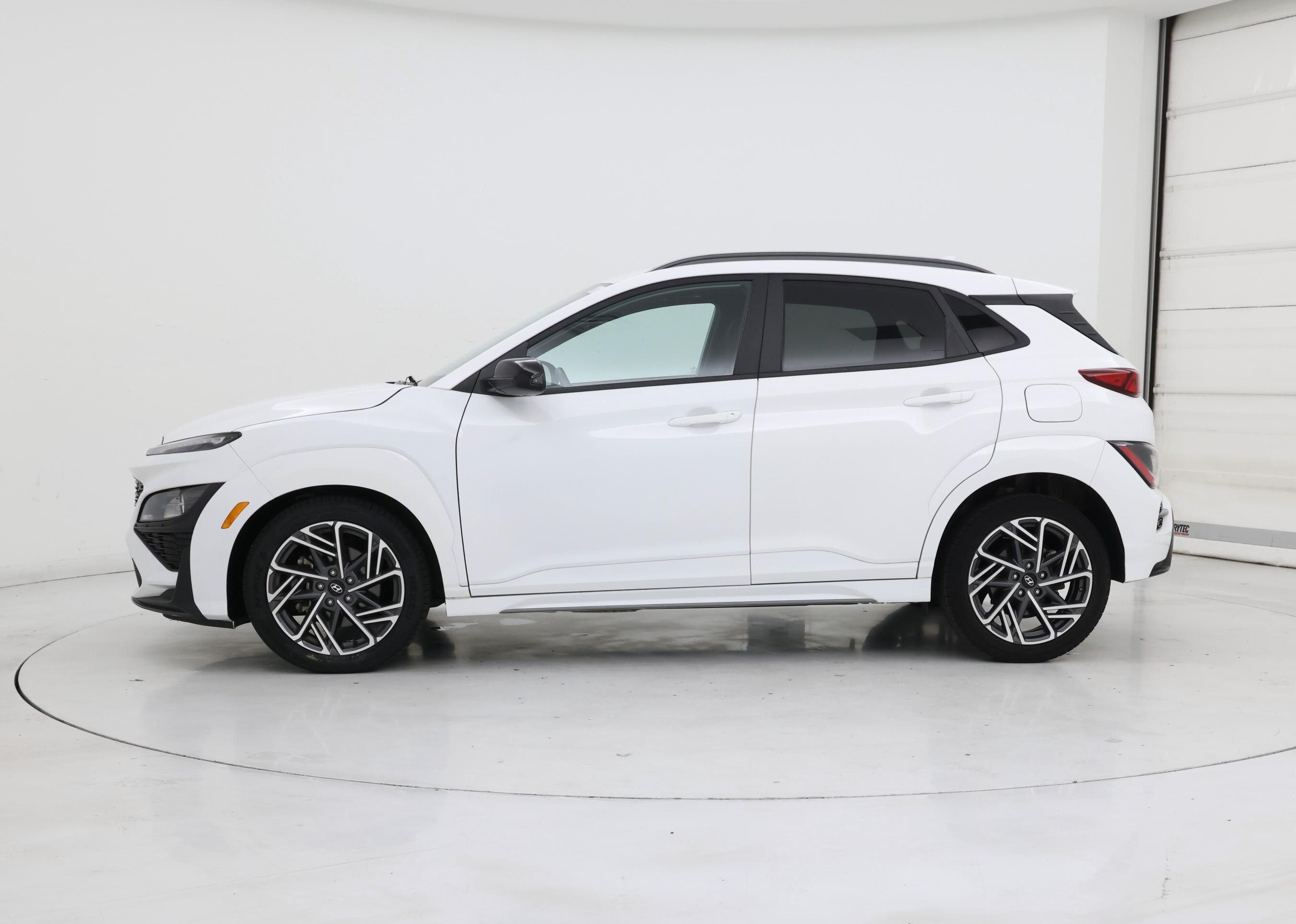 Thumbnail: 2023 Hyundai Kona - 3