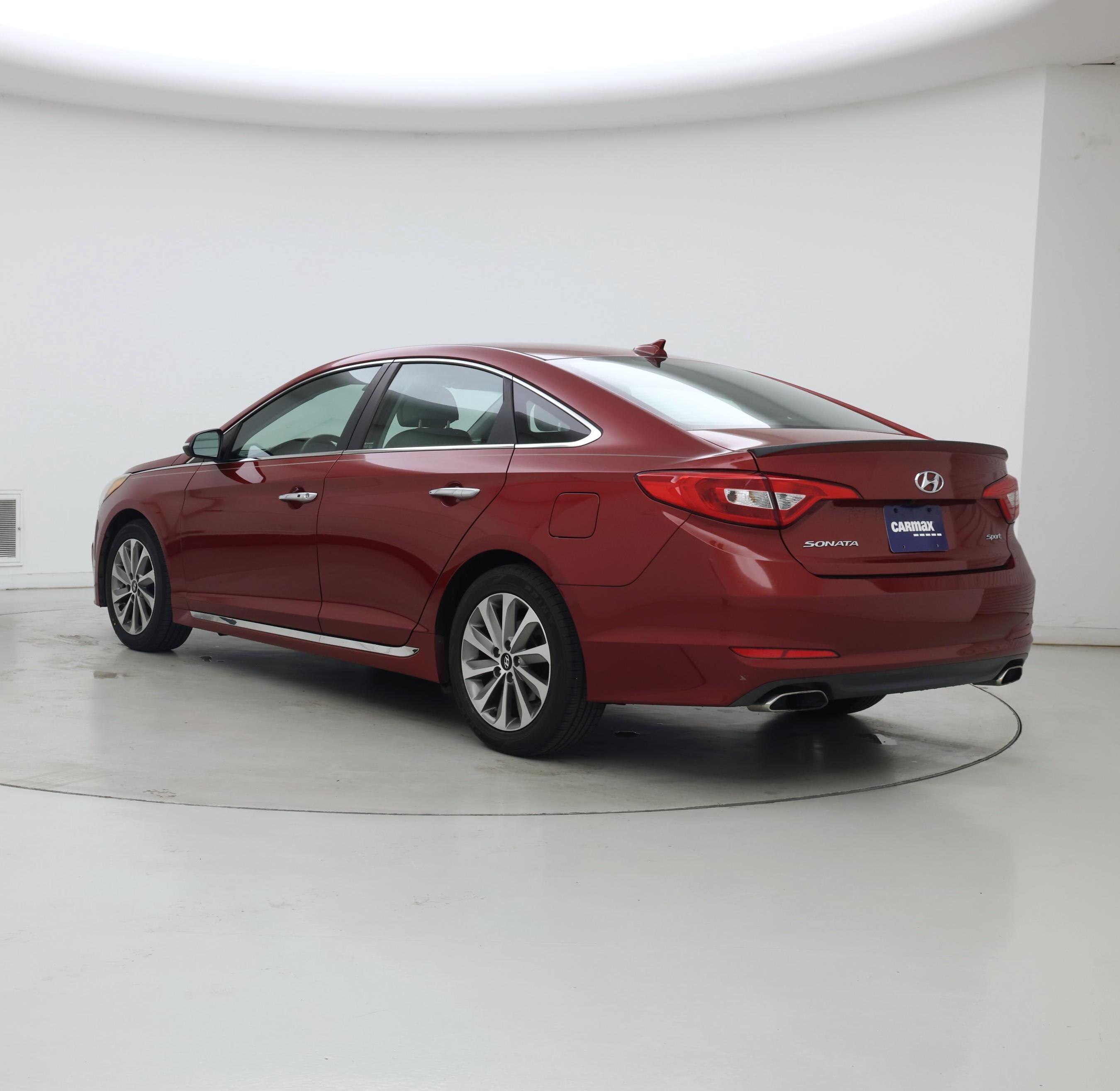 Thumbnail: 2015 Hyundai Sonata - 2